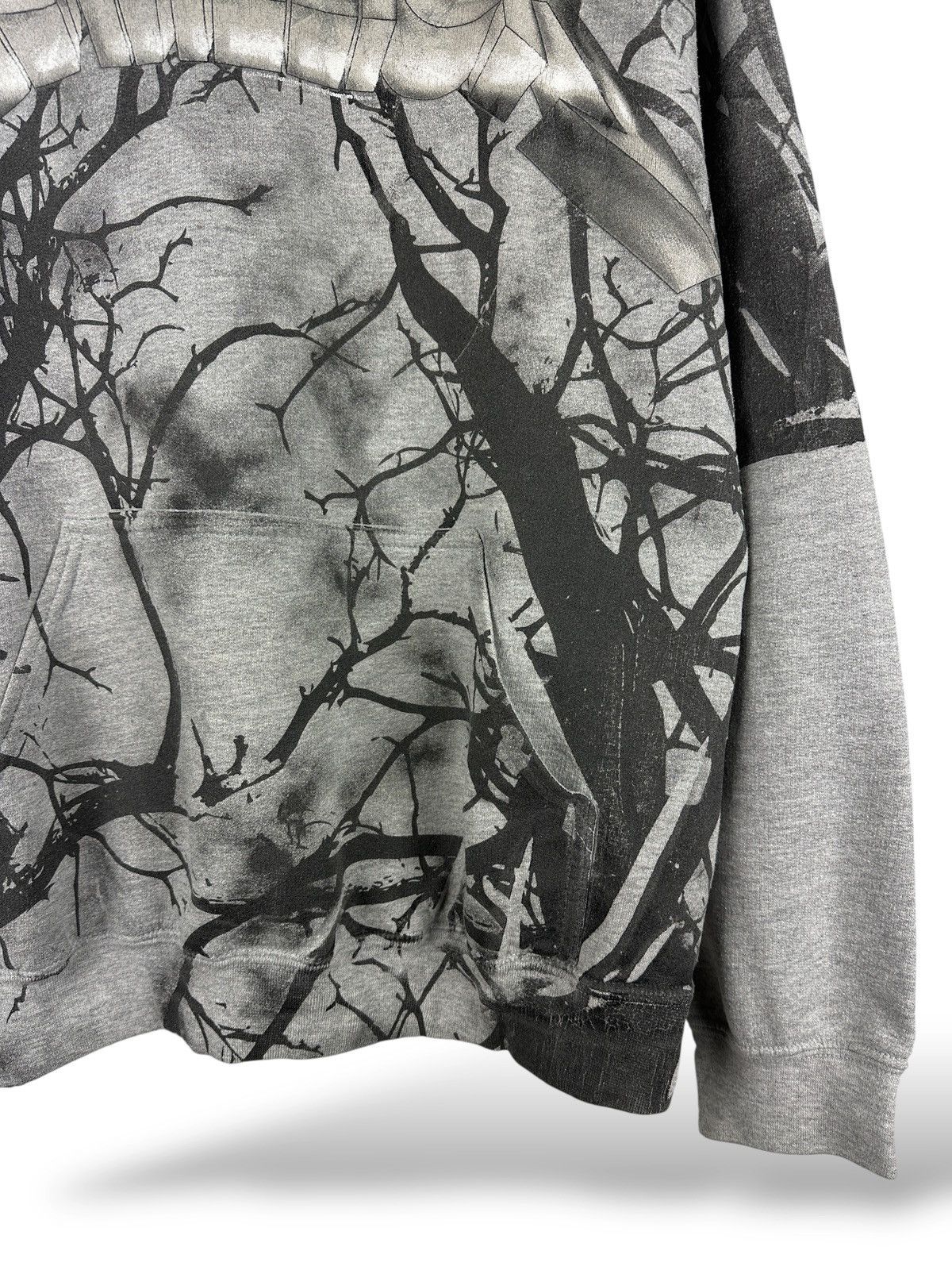 Metallica Vintage 2009 Metalica Tree Branch All Over Print Hoodie Size US L / EU 52-54 / 3 - 11 Thumbnail