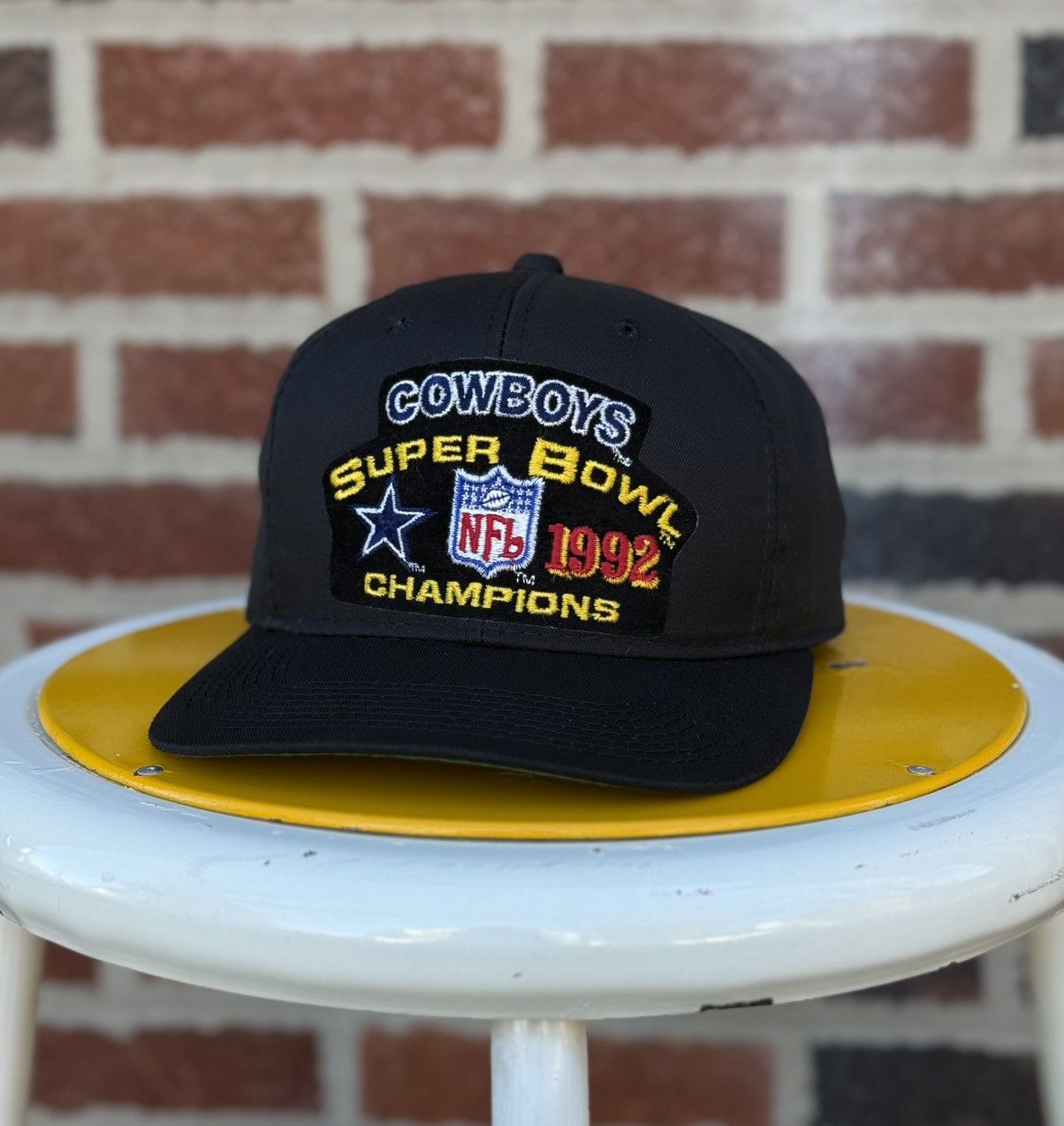 NFL Rare Vintage NFL Cowboys Super Bowl 1992 Champions Cap Size ONE SIZE - 1 Thumbnail