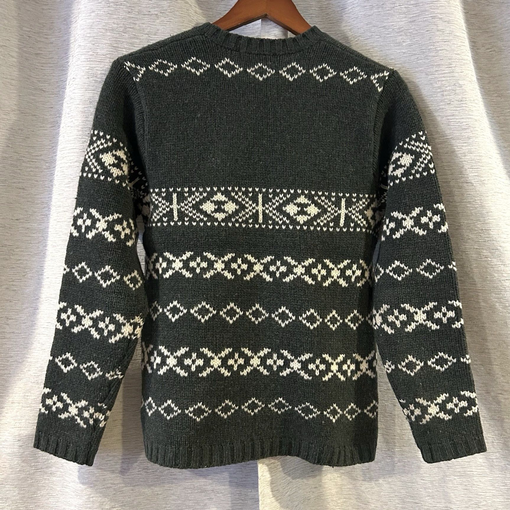 Old Navy VINTAGE Old Navy Mens XS Sweater Knit Wool Fair Isle Olive Green Crew Neck Pullover Christmas Winter Holiday Ski Mens Size US XS / EU 42 / 0 - 4 Thumbnail