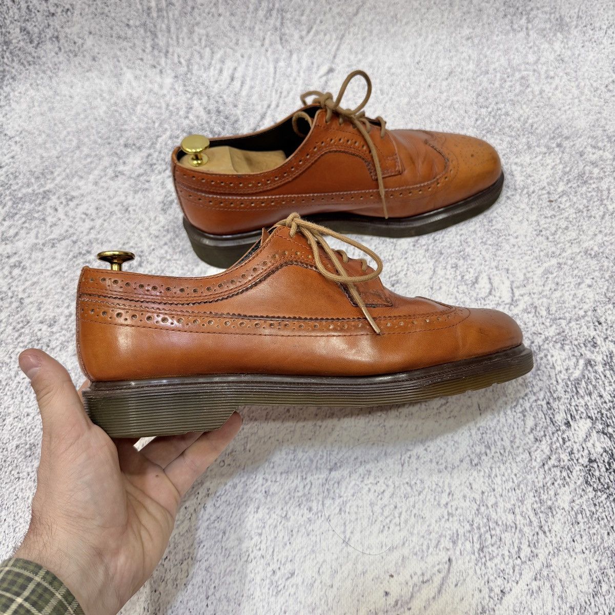 Dr. Martens Dr. Martens 3989 Tan Brown Brogues US10 UK9 EU43 Size US 10 / EU 43 - 4 Thumbnail
