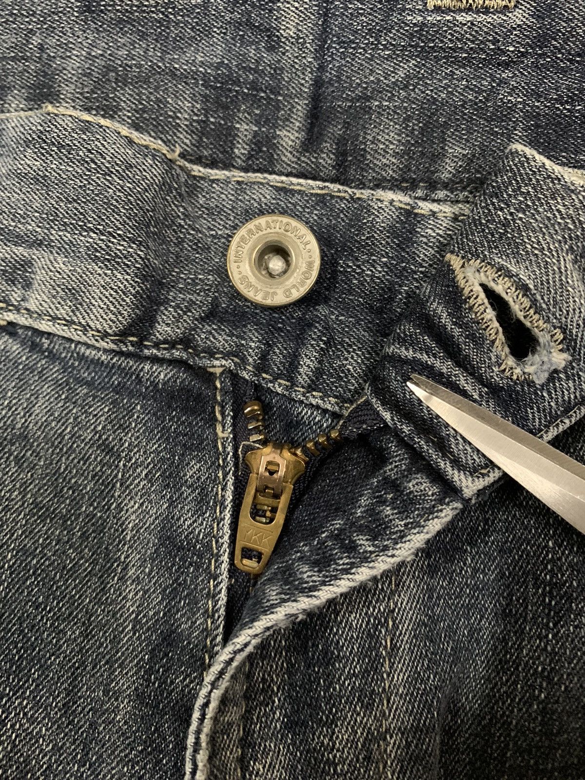 Japanese Brand Japanese Brand Mud Wash Double Knee Multipockets Cargo Jeans Size US 32 / EU 48 - 5 Thumbnail