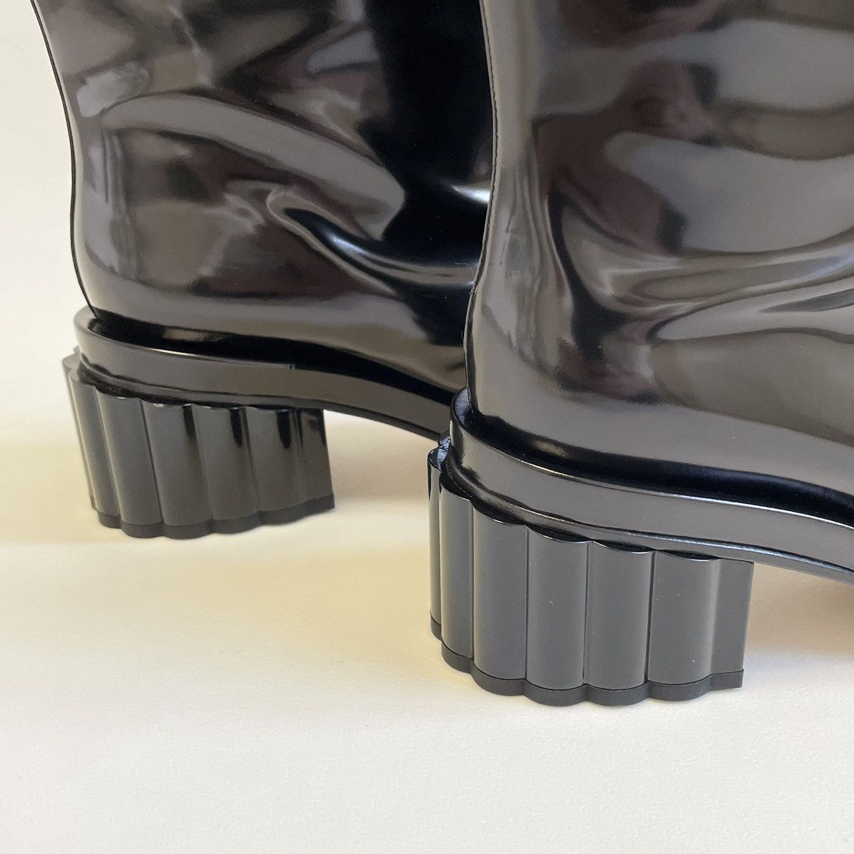 Simone Rocha Black Leather ‘Lacquered Heel’ Boots Size US 9 / IT 39 - 15 Thumbnail