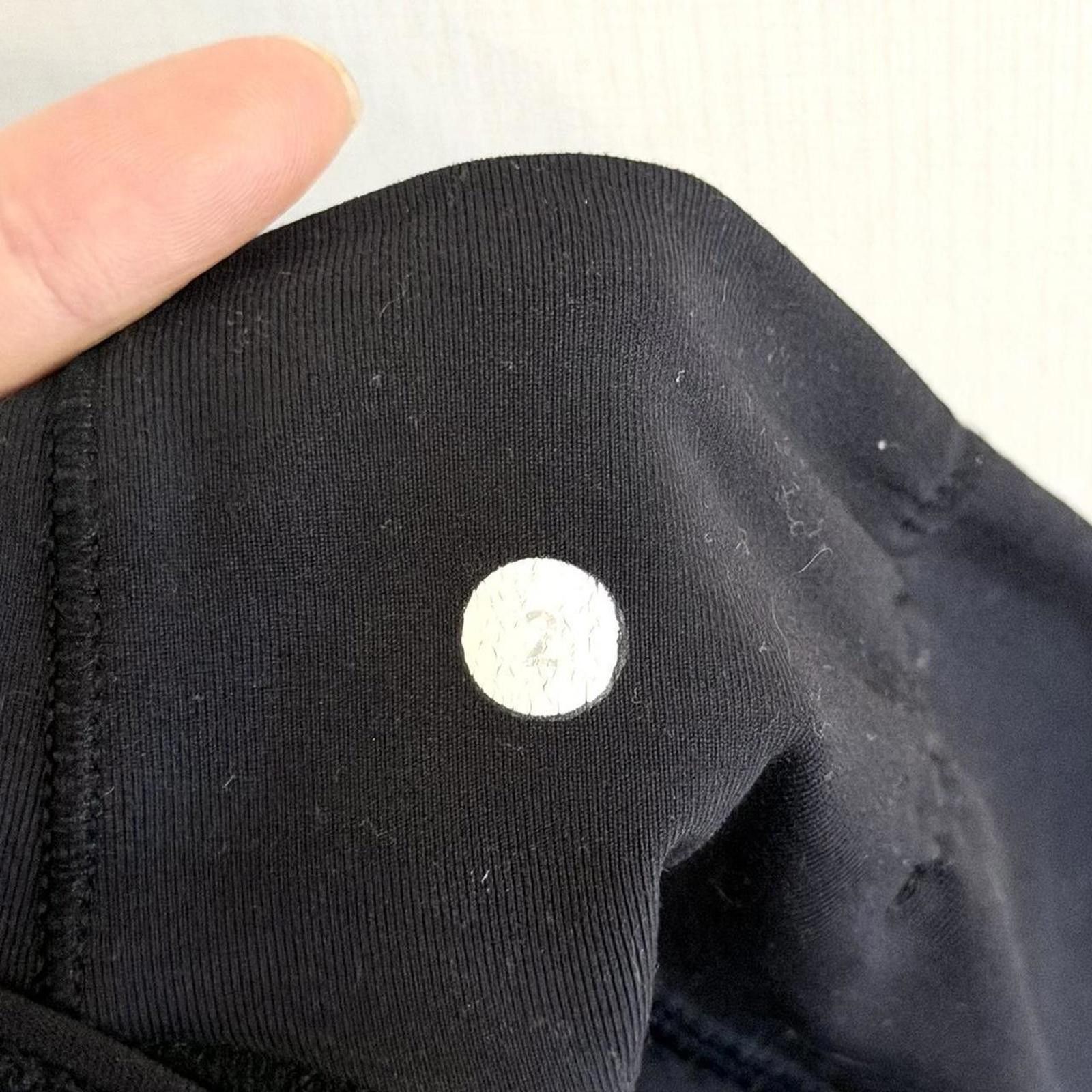 Lululemon Lululemon gym athletic workout shorts pants Size 26" / US 2 / IT 38 - 4 Thumbnail