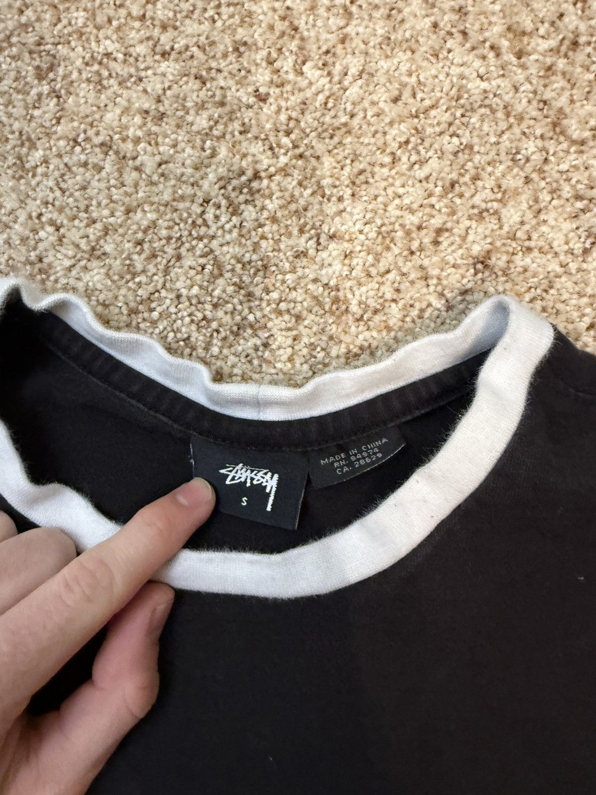 Stussy Men’s stussy spell out embroidered t shirt size S Size US S / EU 44-46 / 1 - 3 Thumbnail
