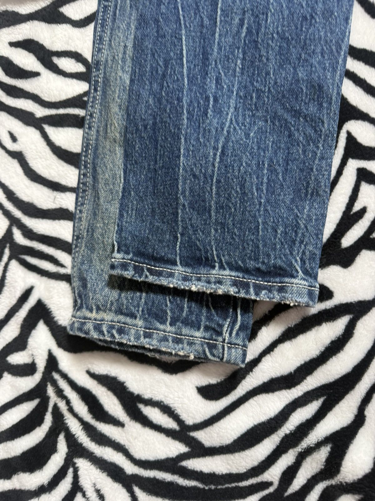 Ksubi Ksubi Royalty Heroism and the Streets Distressed Jeans SZ 31 Size US 31 - 8 Thumbnail