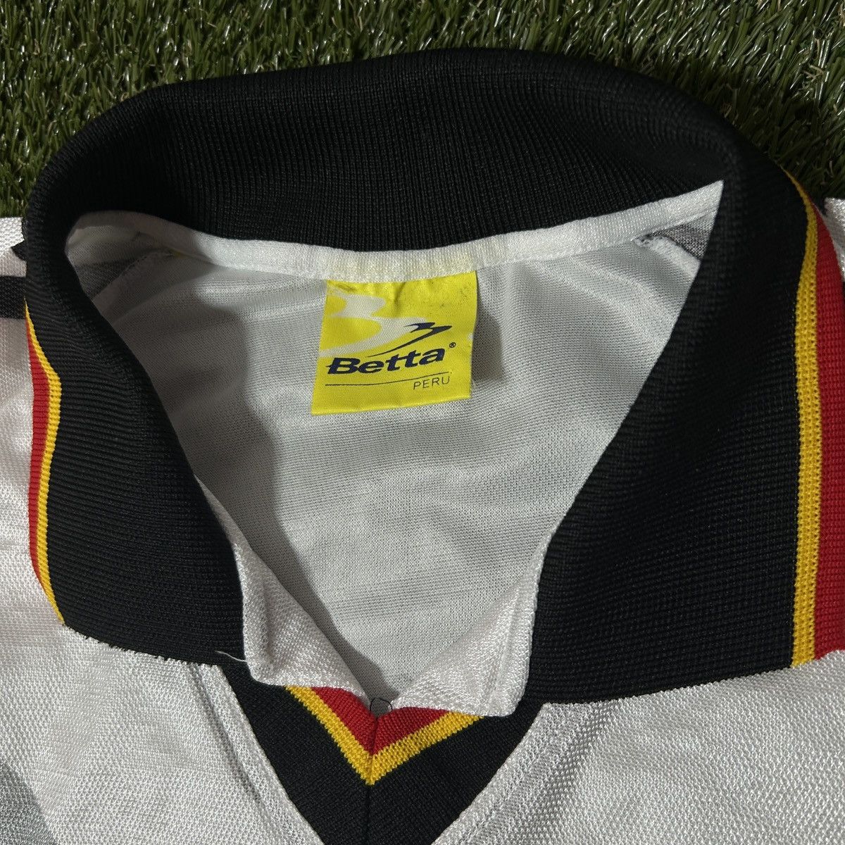 Other Vintage Valencia CF 90s Terra Mitica Betta Soccer Jersey Size US XL / EU 56 / 4 - 3 Thumbnail
