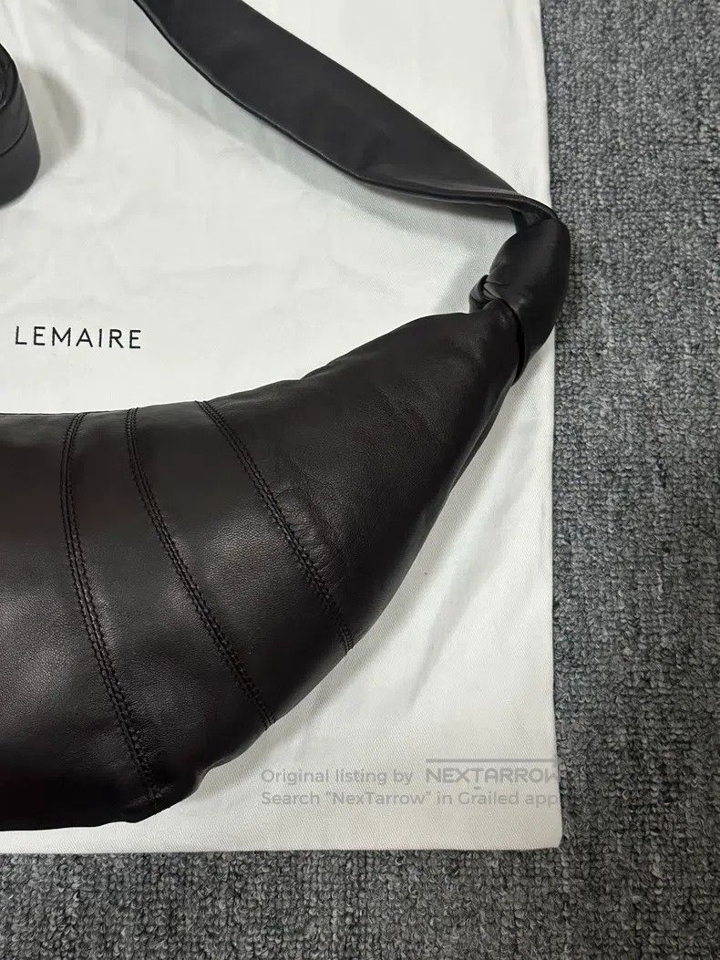 Lemaire LEMAIRE Small Dark Chocolate Lamb Leather Horn Bag Size ONE SIZE - 3 Thumbnail