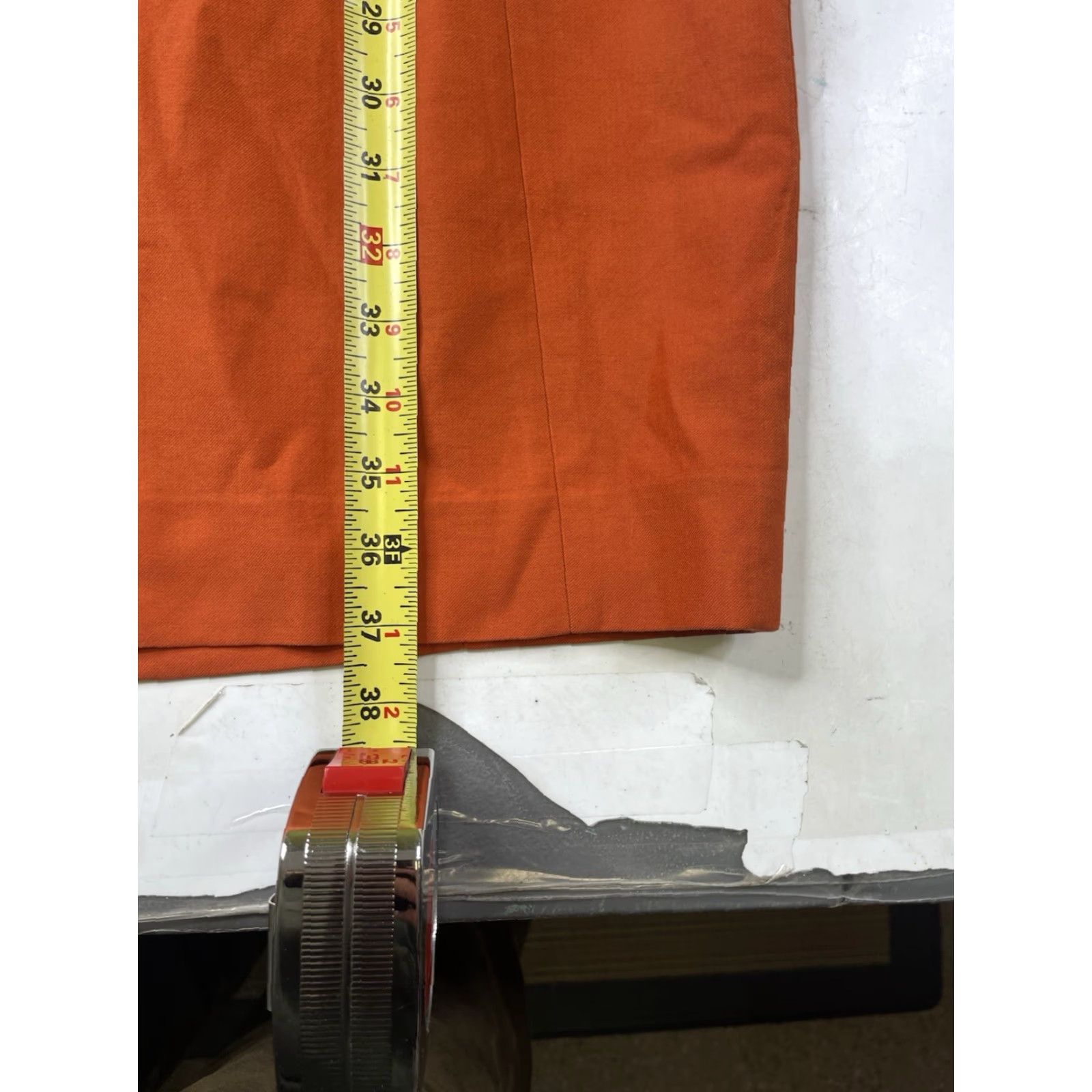 Vintage VINTAGE AKRIS PUNTO orange shift dress Stand Collar Sheath Womens 8 Sleeveless Knee Length Women's 8 Orange Shift Dress 8 Womens Size M / US 6-8 / IT 42-44 - 4 Thumbnail
