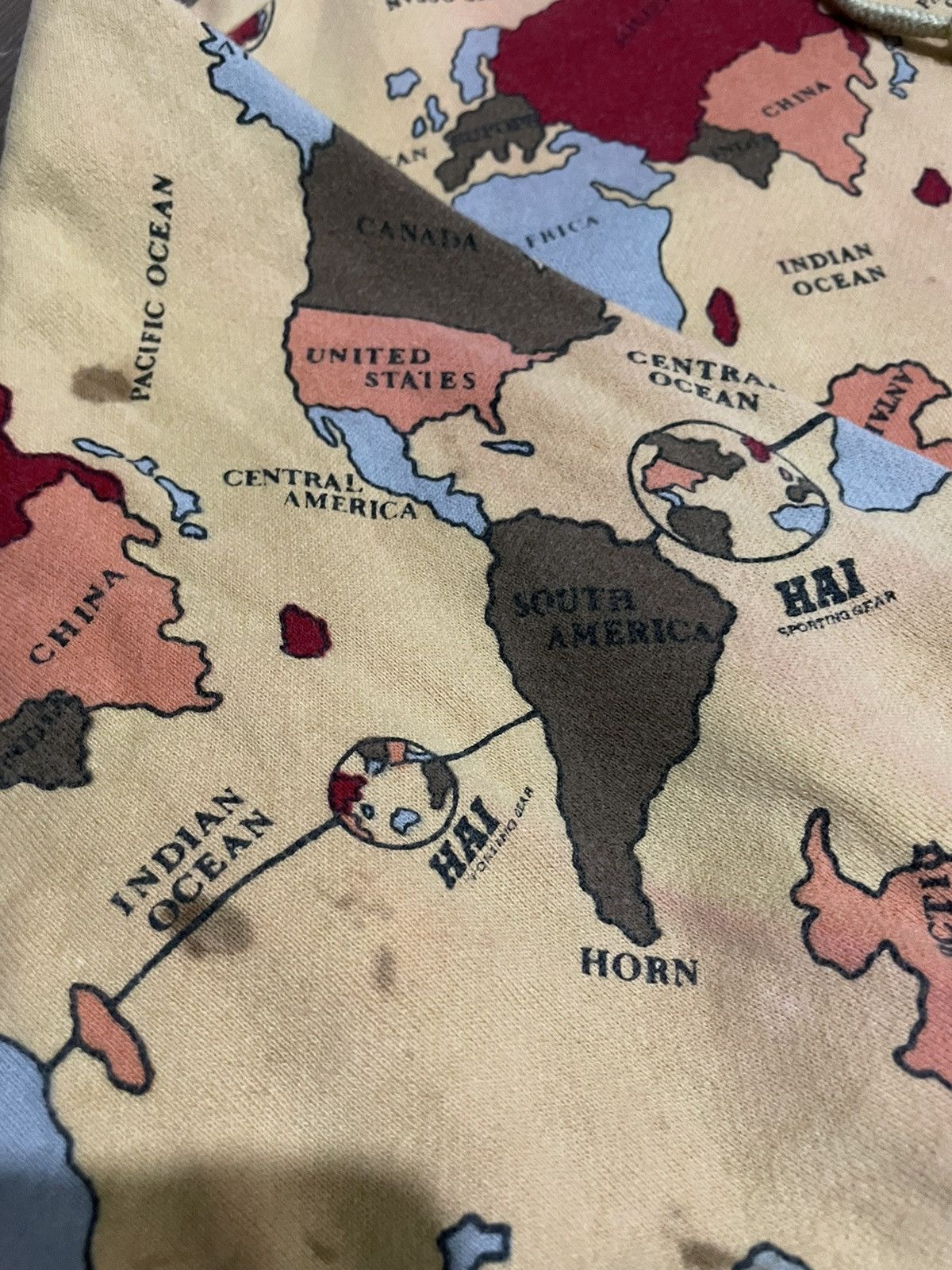 Hai Sporting Gear Issey Miyake Hai Sporting Gear 80s AOP Map Distressed Hoodie Size US M / EU 48-50 / 2 - 18 Thumbnail