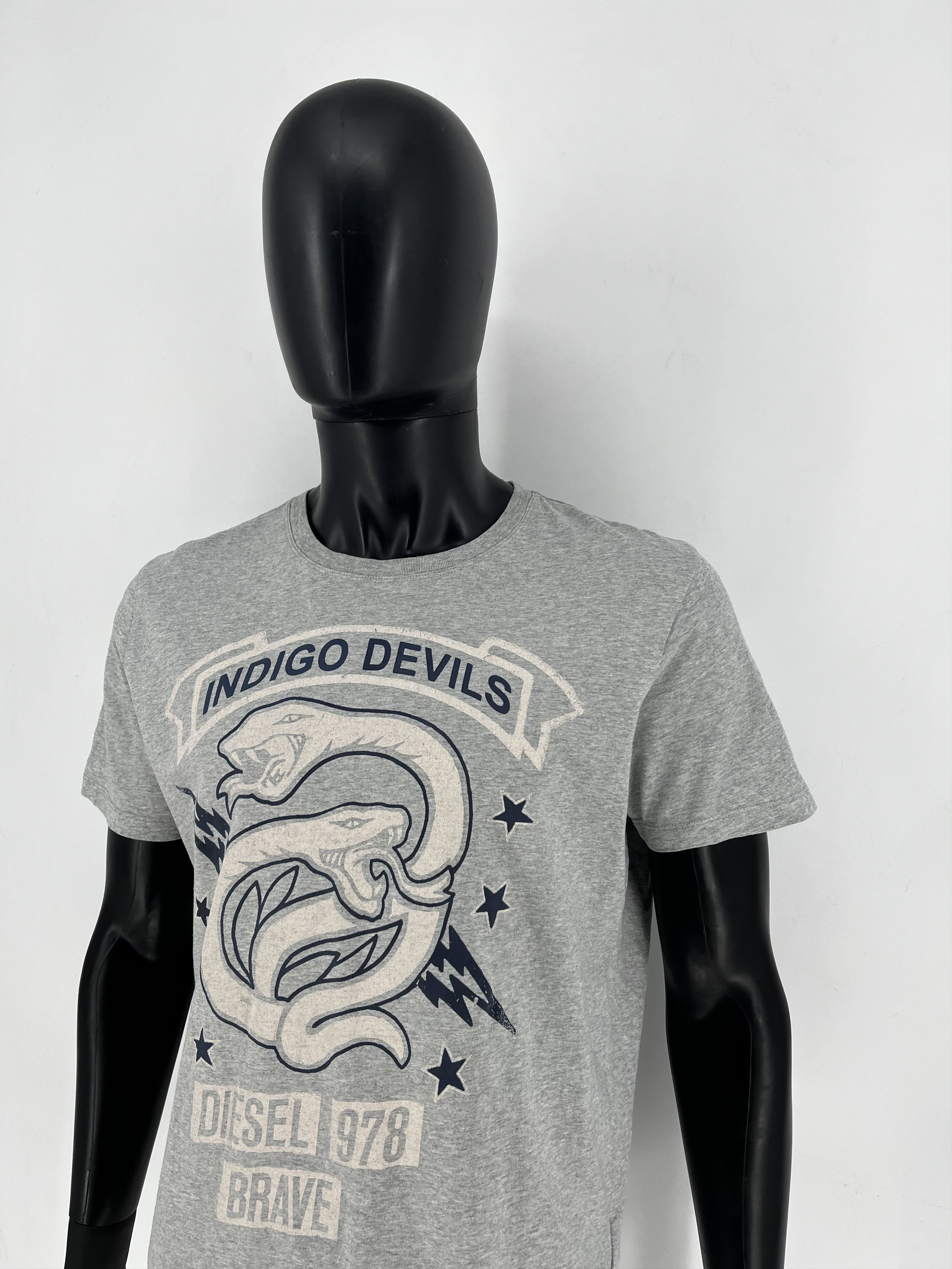 Diesel Vintage Y2K Diesel Printed Black T-shirt Size US M / EU 48-50 / 2 - 5 Thumbnail