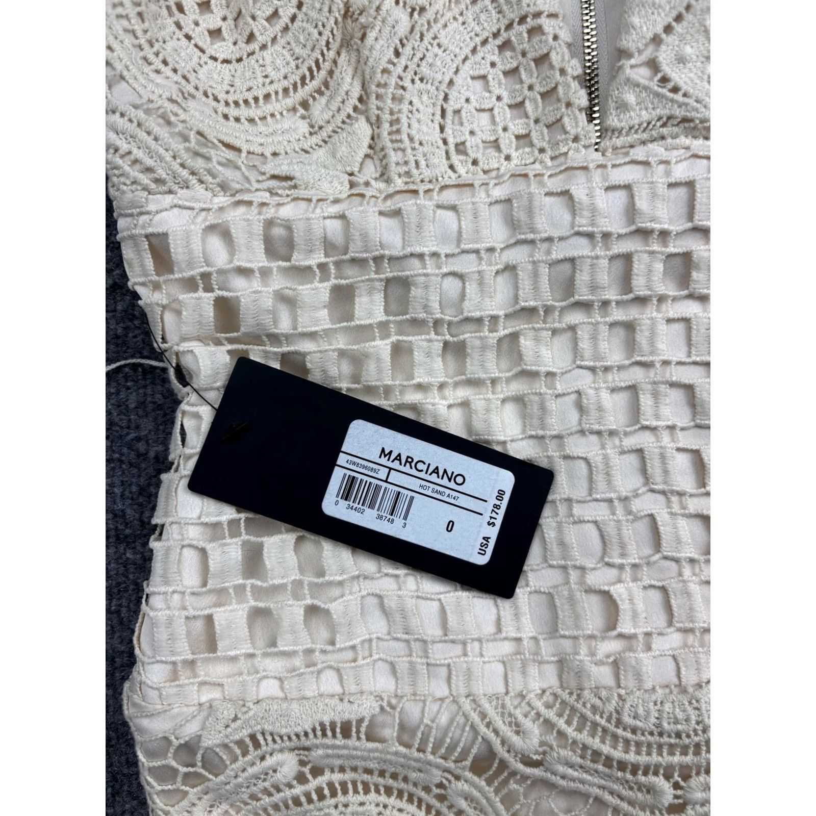 Vintage Marciano Dress Womens 0 White Lace Crochet V Neck Bodycon Mini Party Cocktail Size XS / US 0-2 / IT 36-38 - 3 Thumbnail