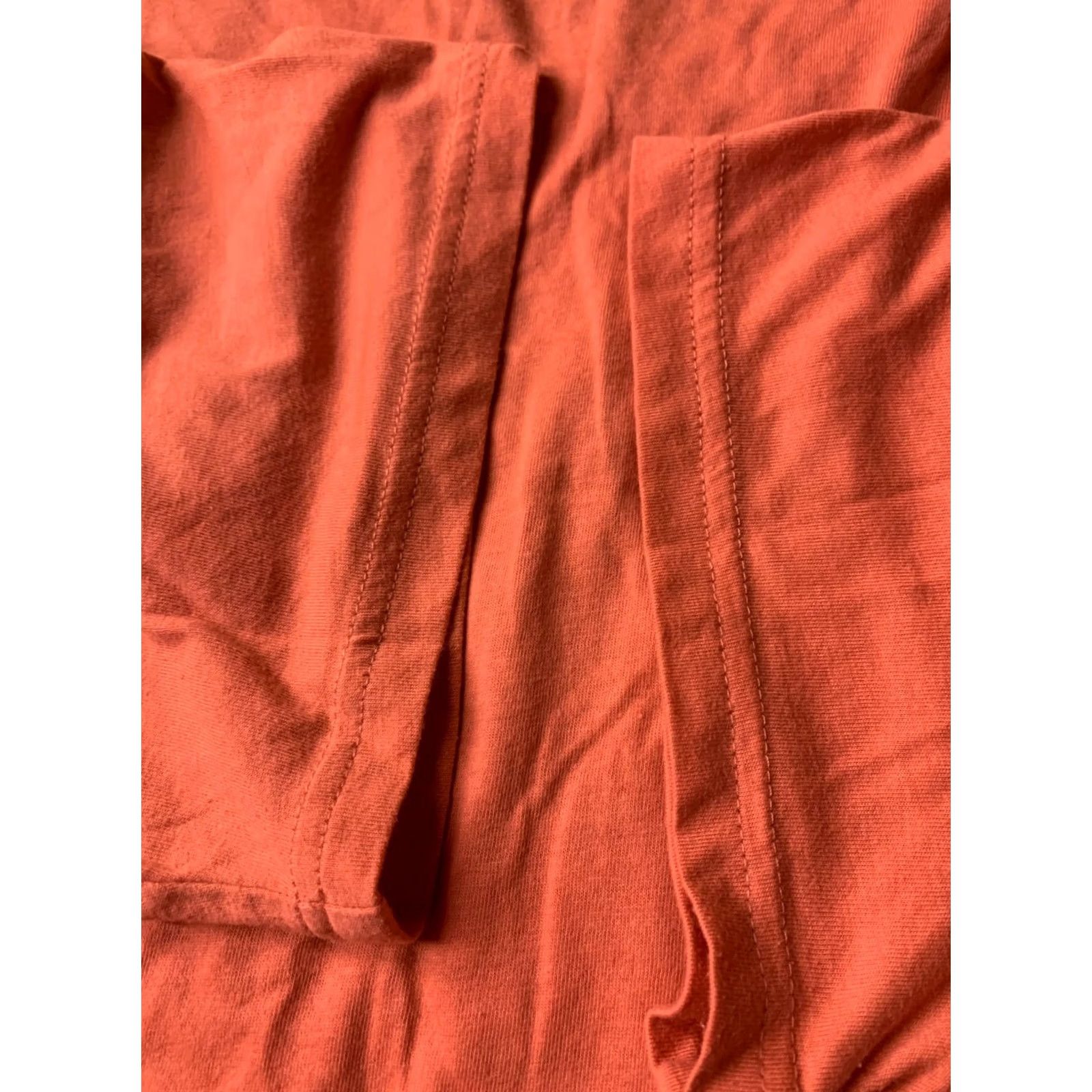Under Armour Under Armour HeatGear Mens Training Shirt Jersey T-Shirt Tee XL Orange CrossFit Short Sleeve Size US XL / EU 56 / 4 - 4 Thumbnail