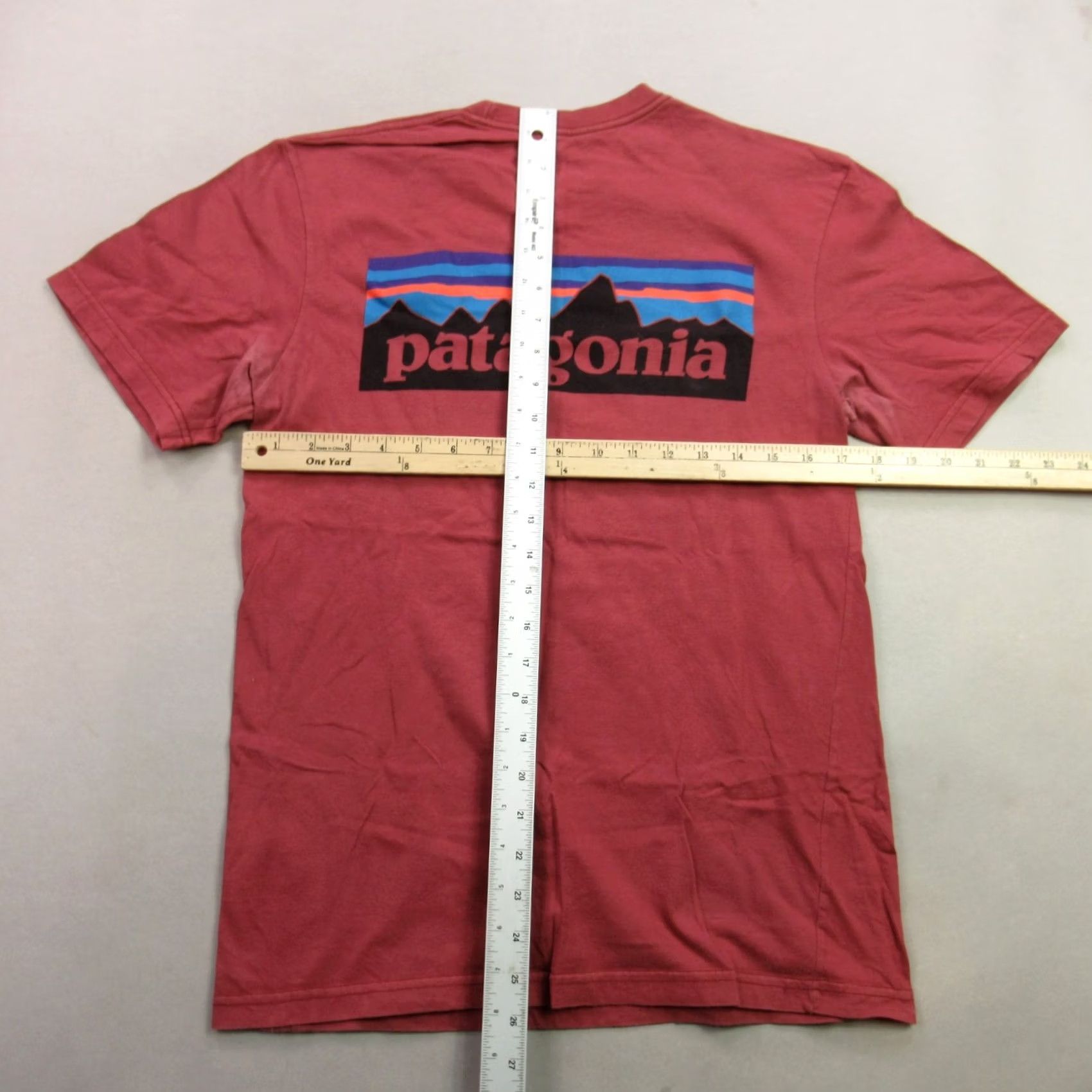 Patagonia Patagonia Shirt Womens XS Short Sleeve Crew Neck Lightweight Red Casual Shirt Size XS / US 0-2 / IT 36-38 - 7 Thumbnail