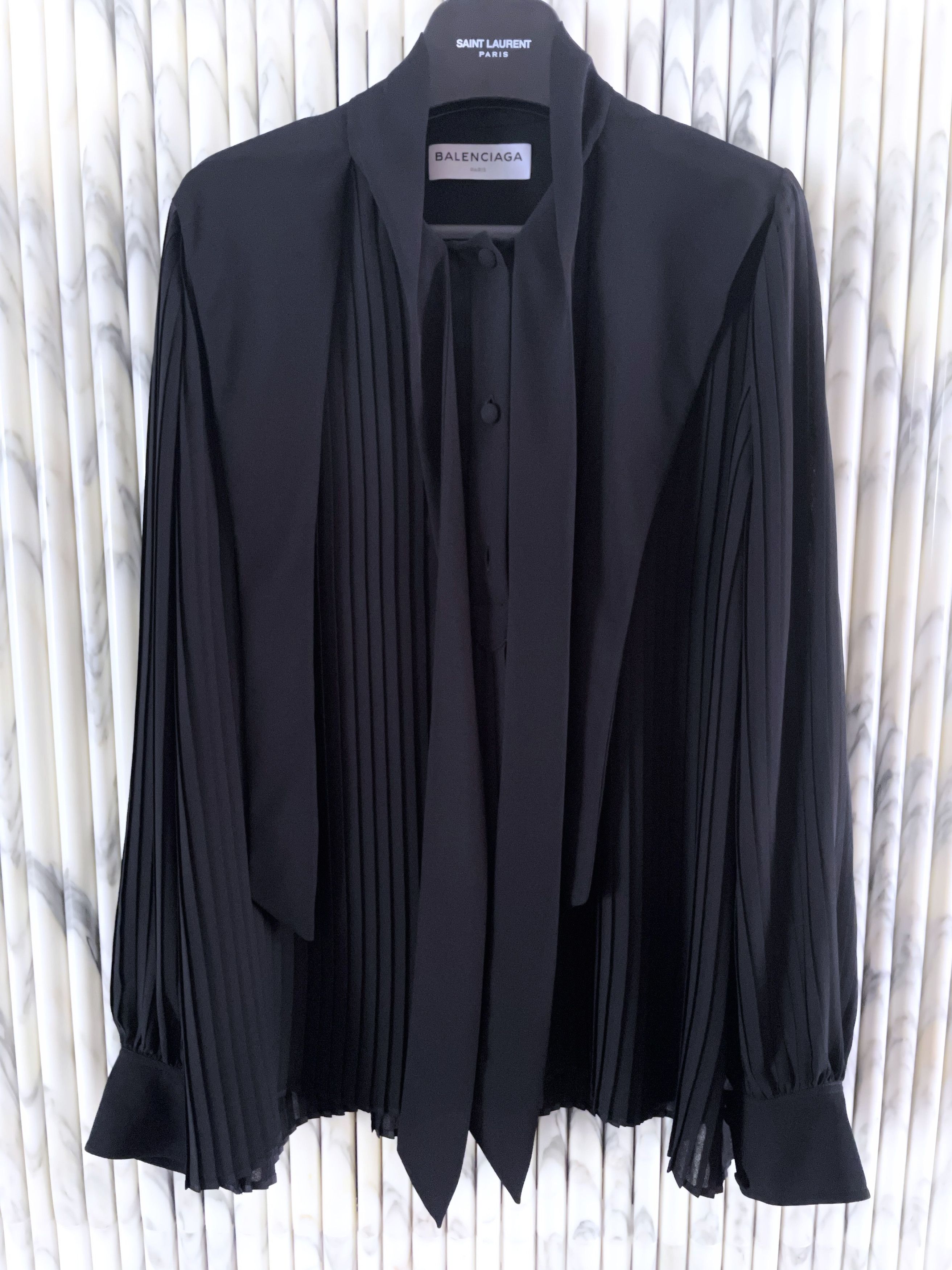 Balenciaga *GRAIL* NWT PUSSY BOW LAVALLIERE TIE NECK PLEATED SHIRT Size US M / EU 48-50 / 2 - 4 Thumbnail
