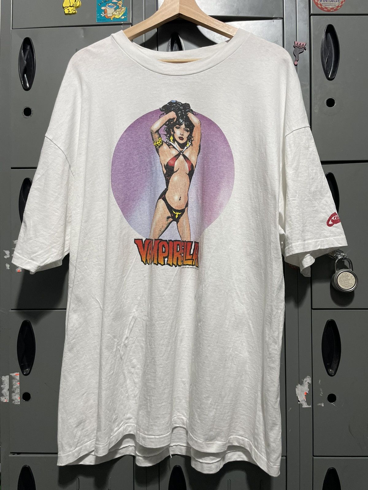 Vintage 1992 Vampirella White T Shirt high quality Ra