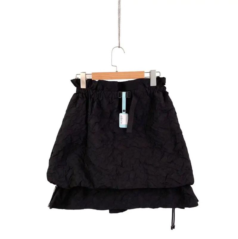 Dior Dior Black Crinkled Womens Skirt 0089 Size 36" / US 14 / IT 50 - 1 Thumbnail