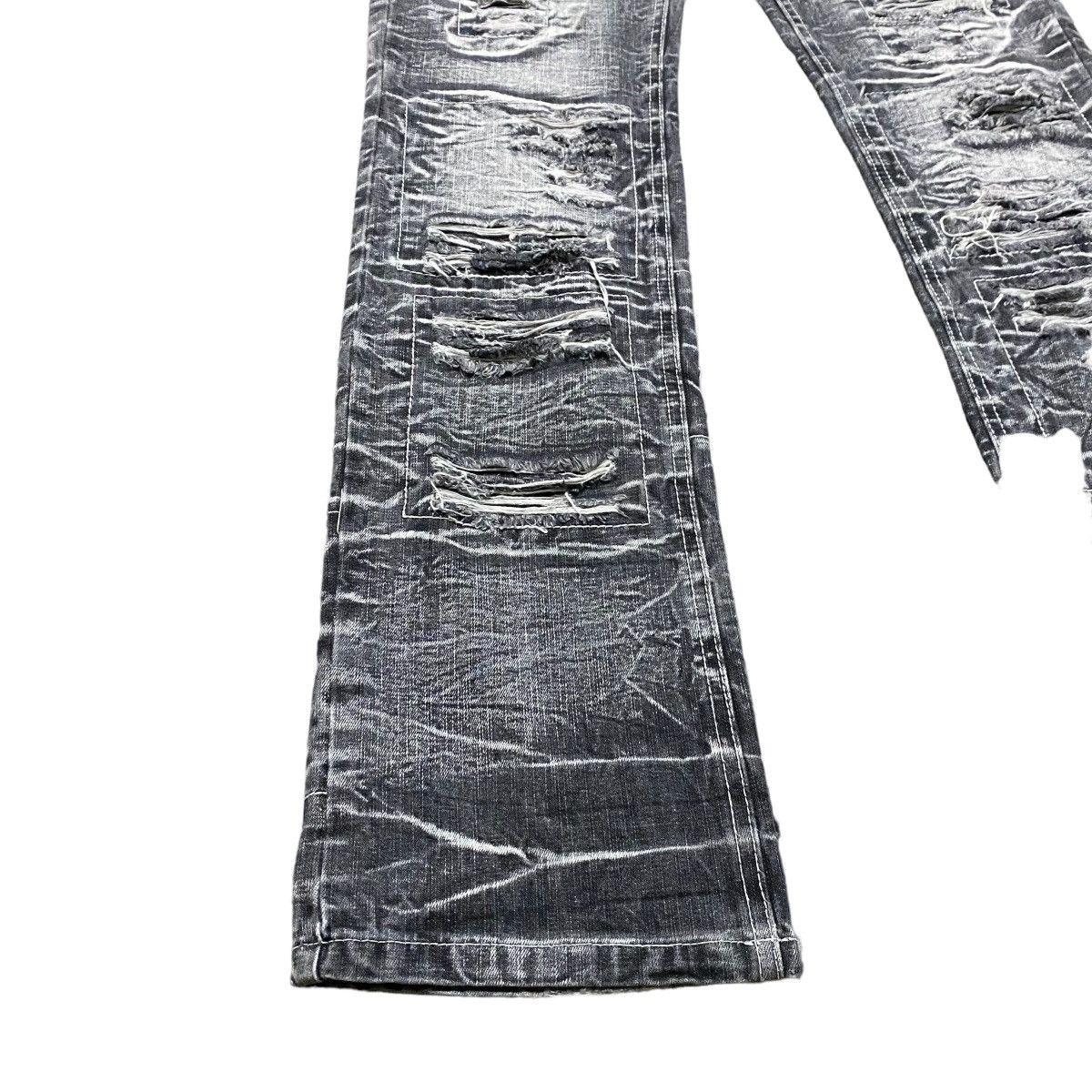 Japanese Brand Japanese Brand Lowbox Crust Distressed Denim Jeans Acidwash Size US 32 / EU 48 - 9 Thumbnail