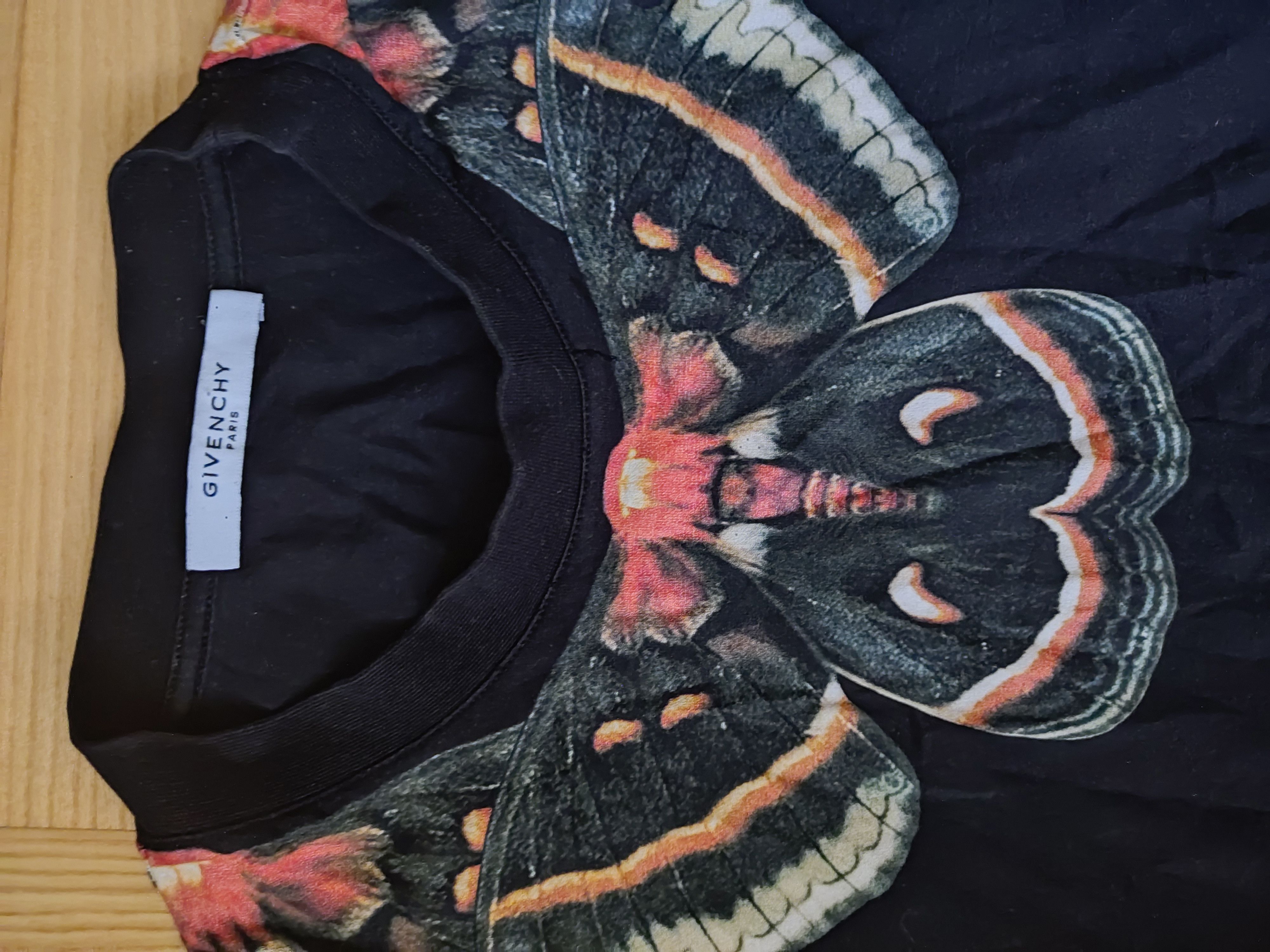 Givenchy Butterfly T-shirt Rare y2k