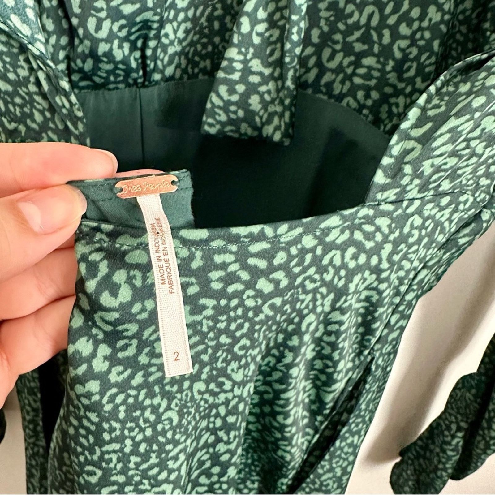 Free People Free People Loveless Satin Backless Midi Dress Green Sz 2 Size XS / US 0-2 / IT 36-38 - 6 Thumbnail