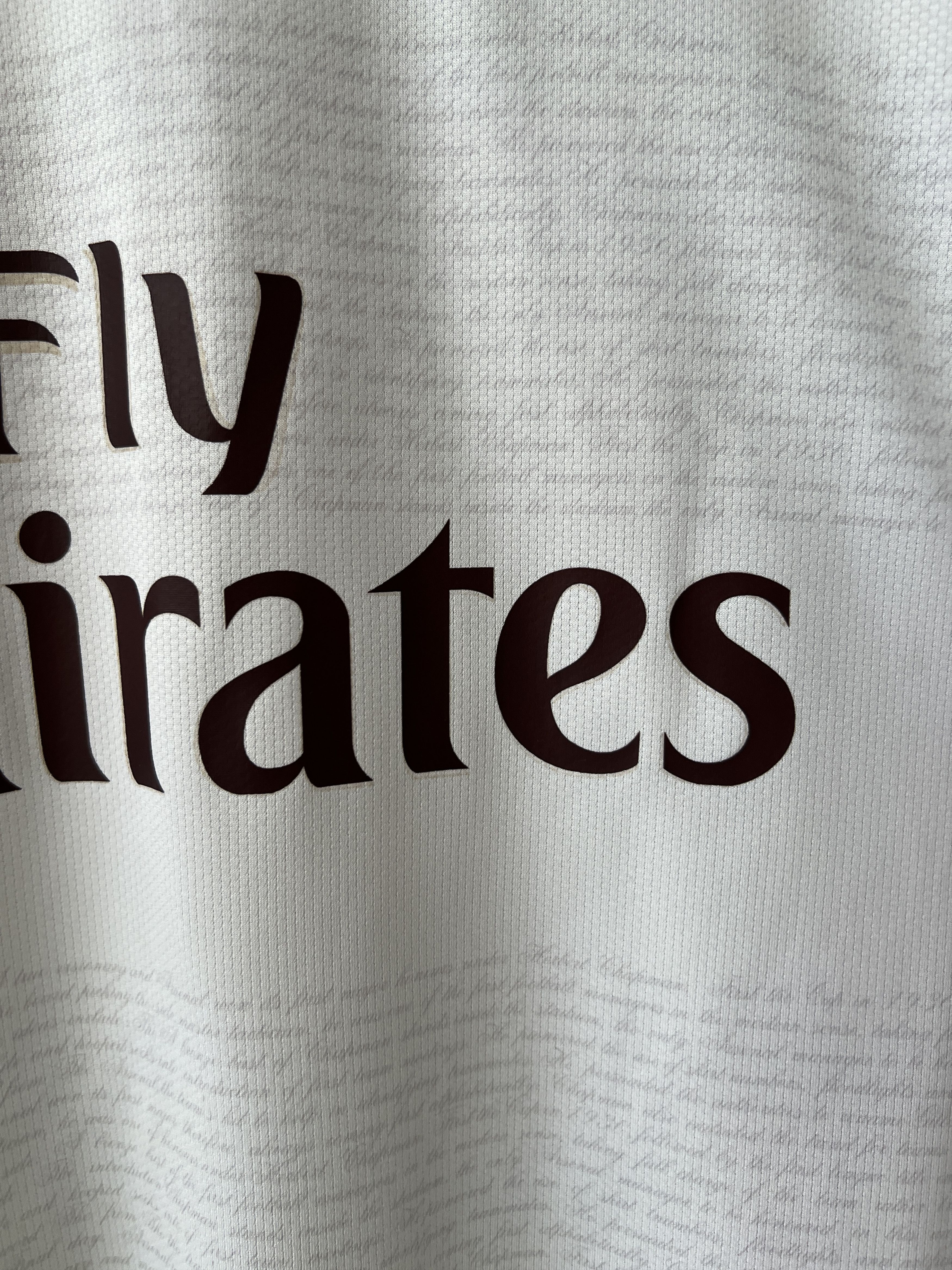 Nike (L) Arsenal 2007-08 Away Kit v. Persie #11 Size US L / EU 52-54 / 3 - 7 Thumbnail