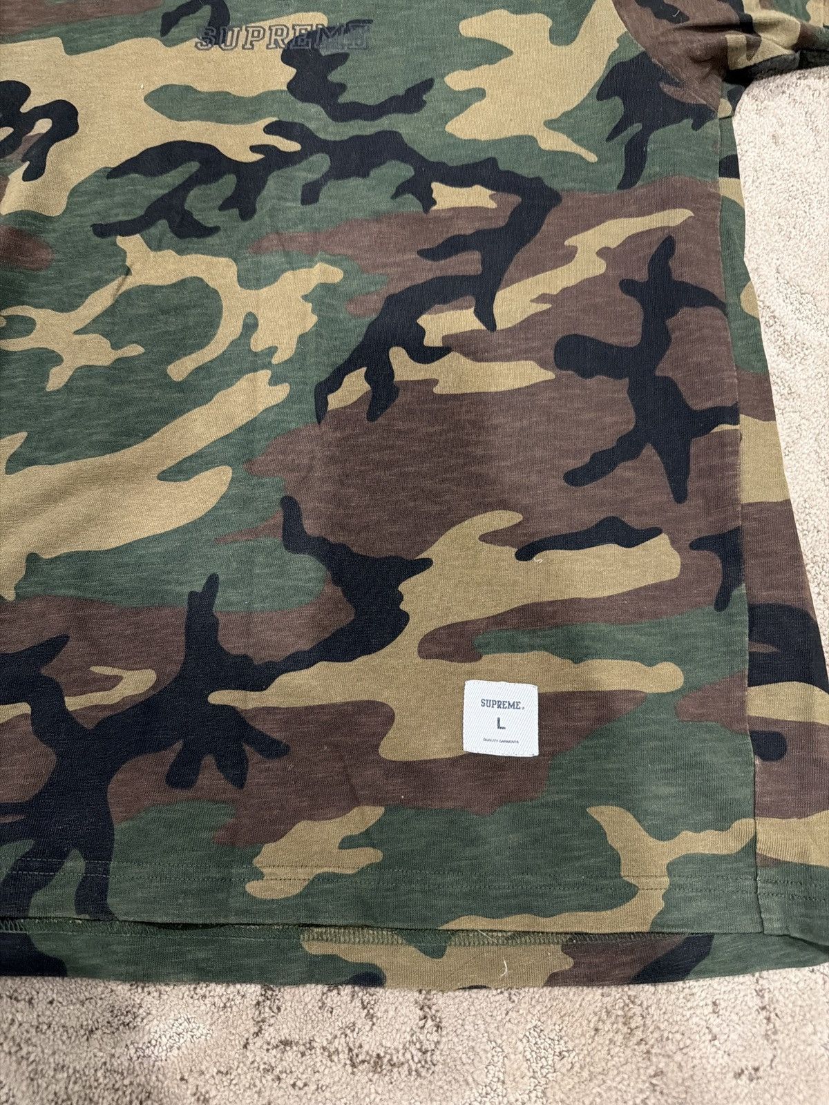 Supreme Supreme tee camo large Size US L / EU 52-54 / 3 - 2 Thumbnail