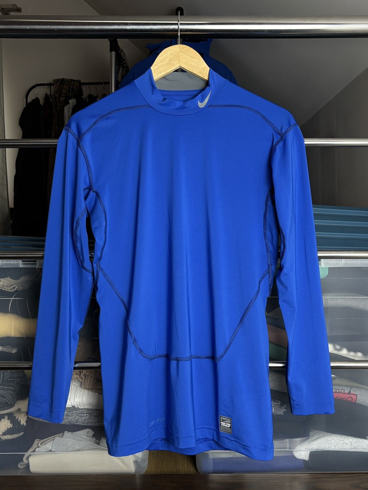 Nike Nike Pro Combat Dri-Fit Long Sleeve T-Shirt Size US L / EU 52-54 / 3 - 1 Thumbnail