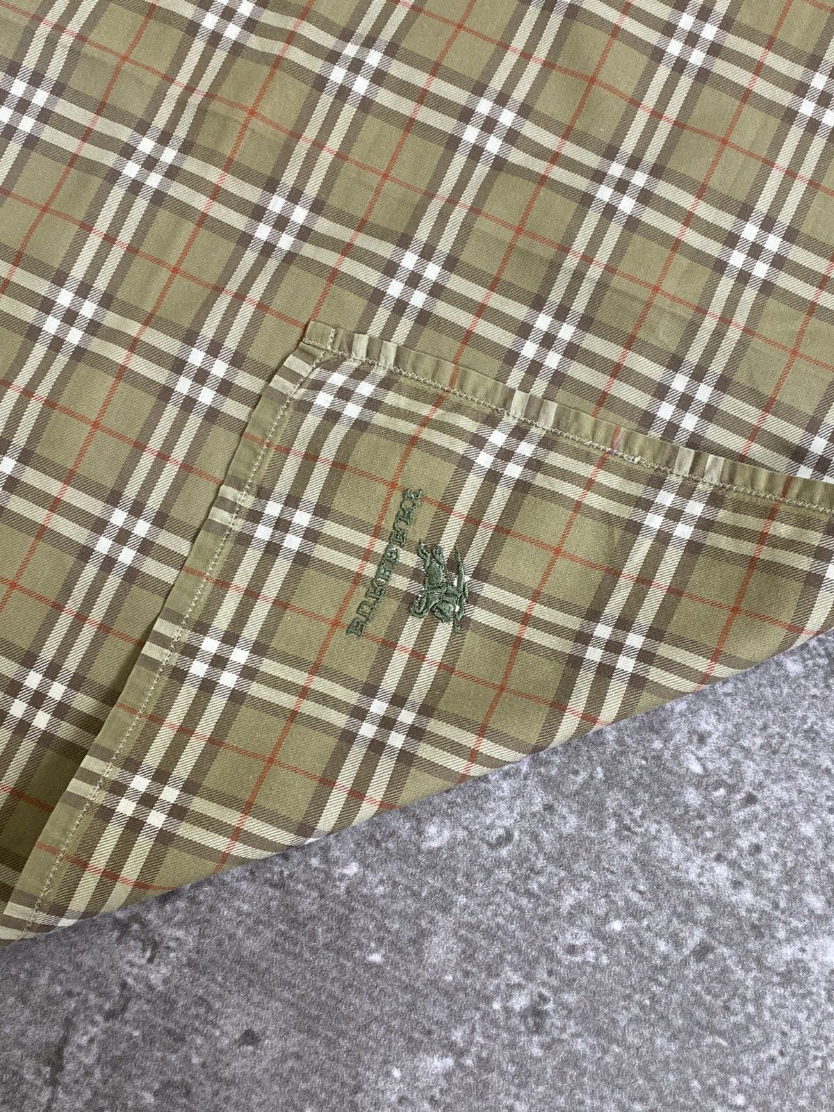 Burberry Burberry Handkerchief / Bandana / Neckerchief Size ONE SIZE - 8 Thumbnail