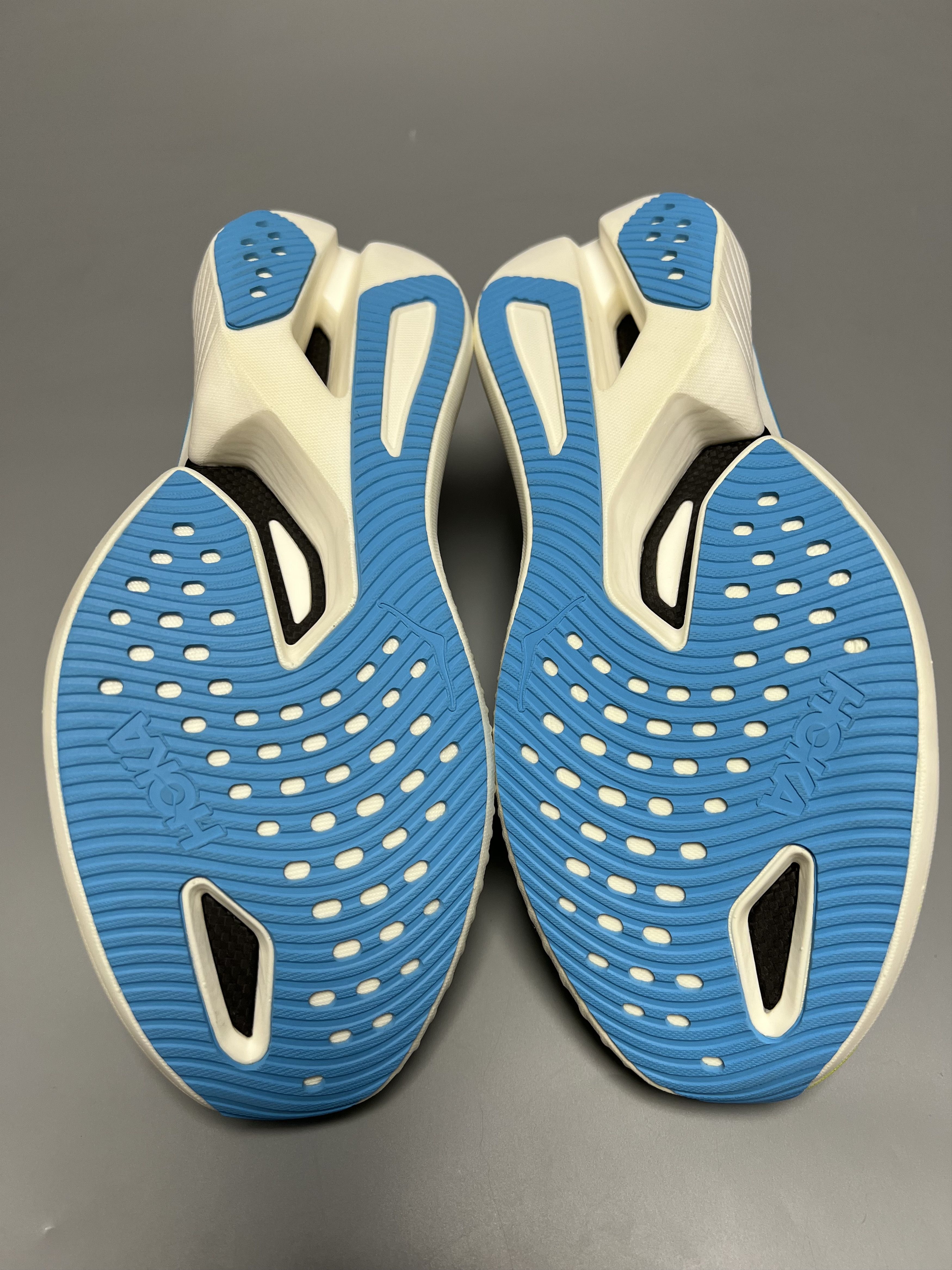 Hoka Hoka One One Cielo X1 Running Shoes 1147910-ENN Size US 9.5 / EU 42-43 - 6 Thumbnail