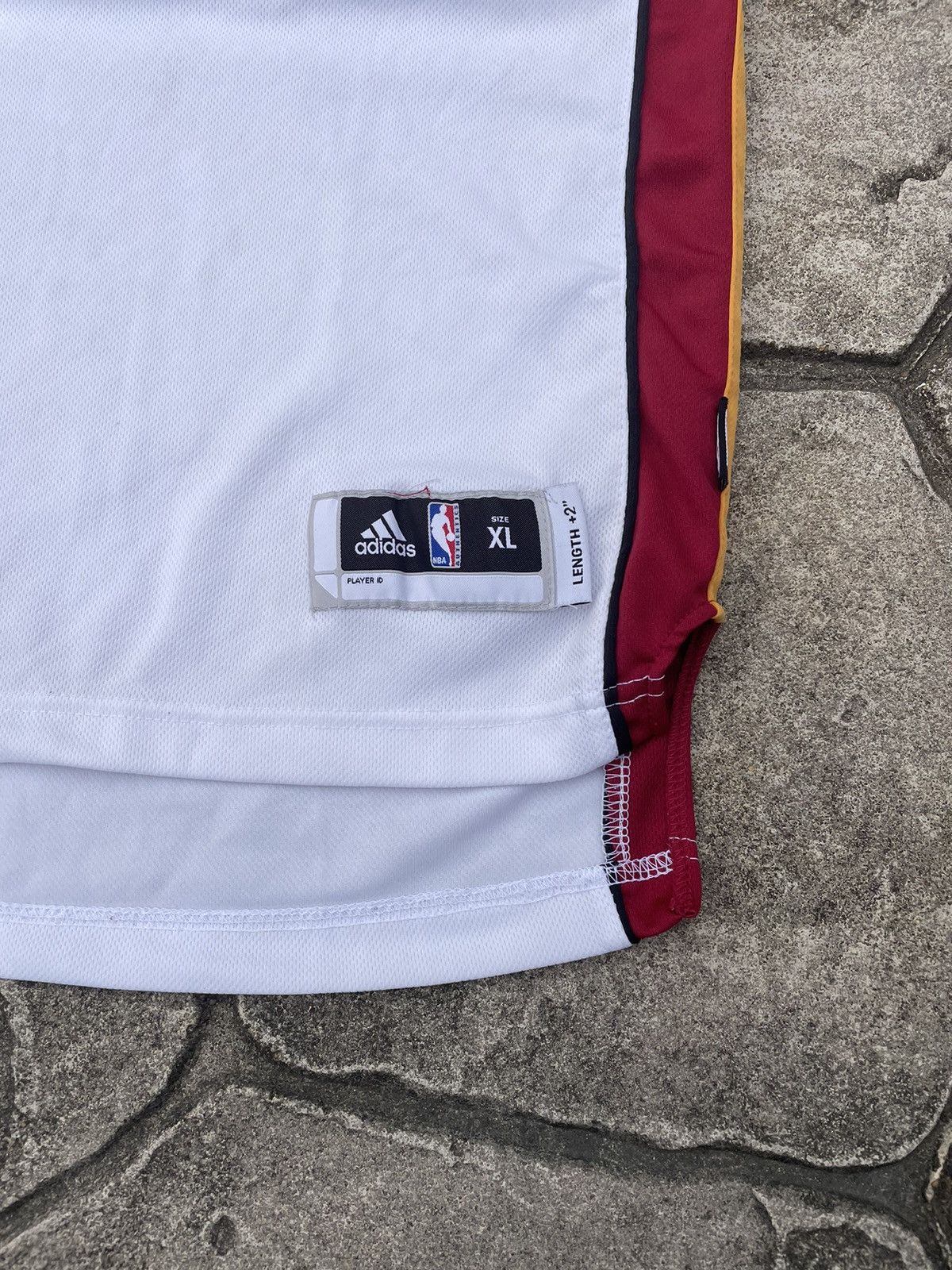 Adidas × NBA Adidas Miami Heat Chris Bosh Jersey Size US XL / EU 56 / 4 - 2 Thumbnail