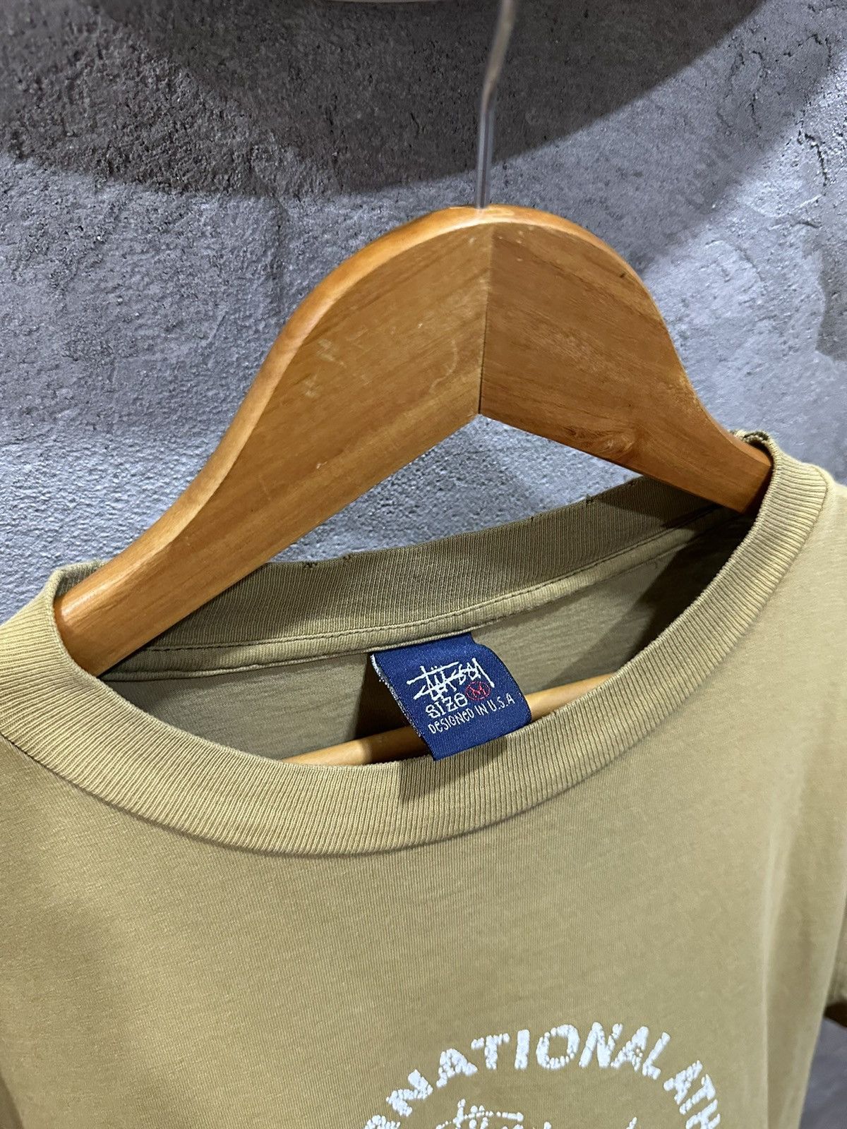 Stussy × Vintage 1990s Vintage Stussy Skull Skateboard T-Shirt Size US M / EU 48-50 / 2 - 11 Thumbnail