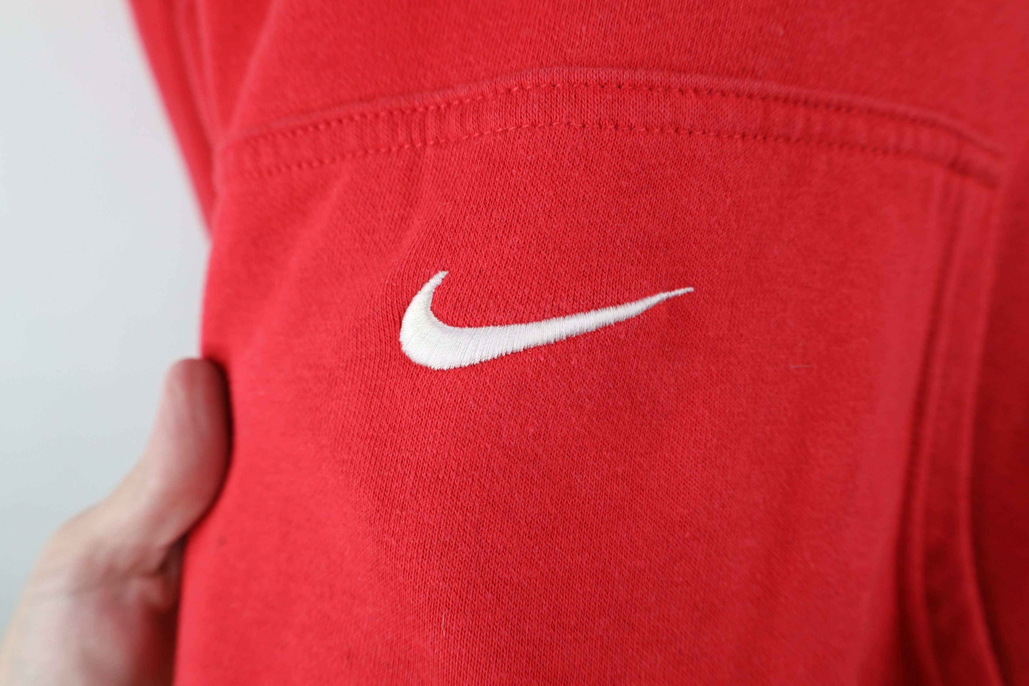 Nike Vintage Nike Center Swoosh Vardar Soccer Michigan Hoodie Size US S / EU 44-46 / 1 - 6 Thumbnail