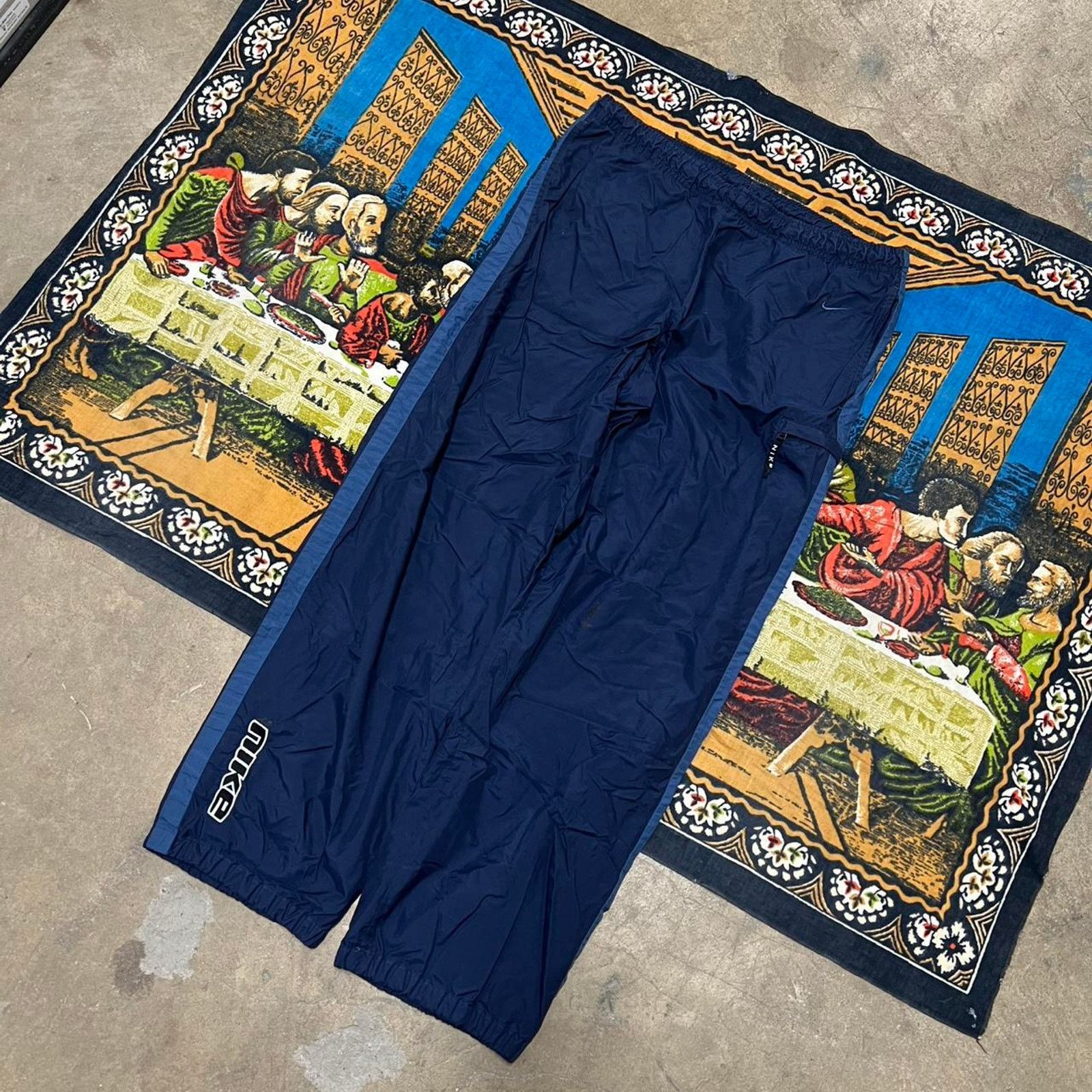 Nike Navy blue Nike TrackPants size medium baggy stripe y2k skate Size US 34 / EU 50 - 2 Thumbnail