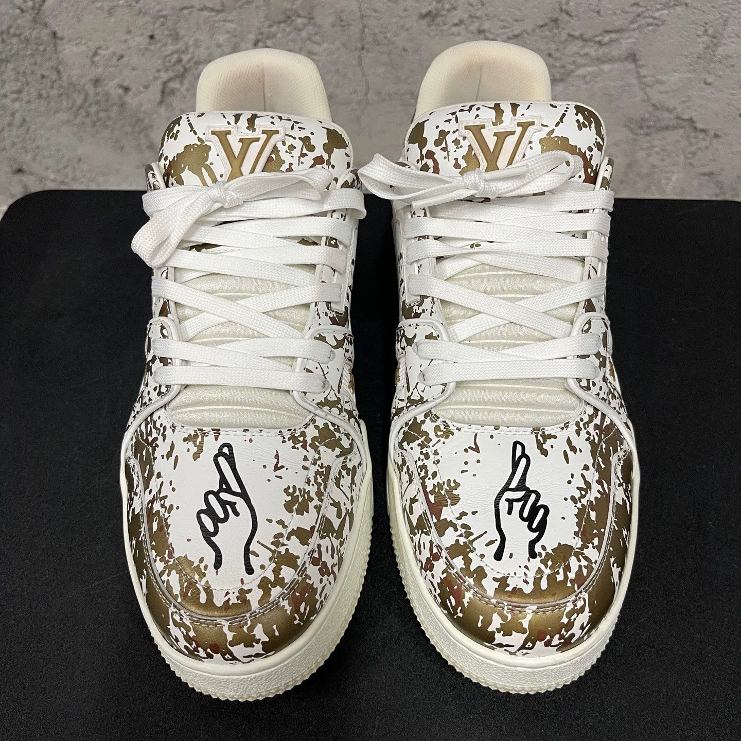 Louis Vuitton LV Trainer Milan Exclusive US8 Size US 8 / EU 41 - 6 Thumbnail