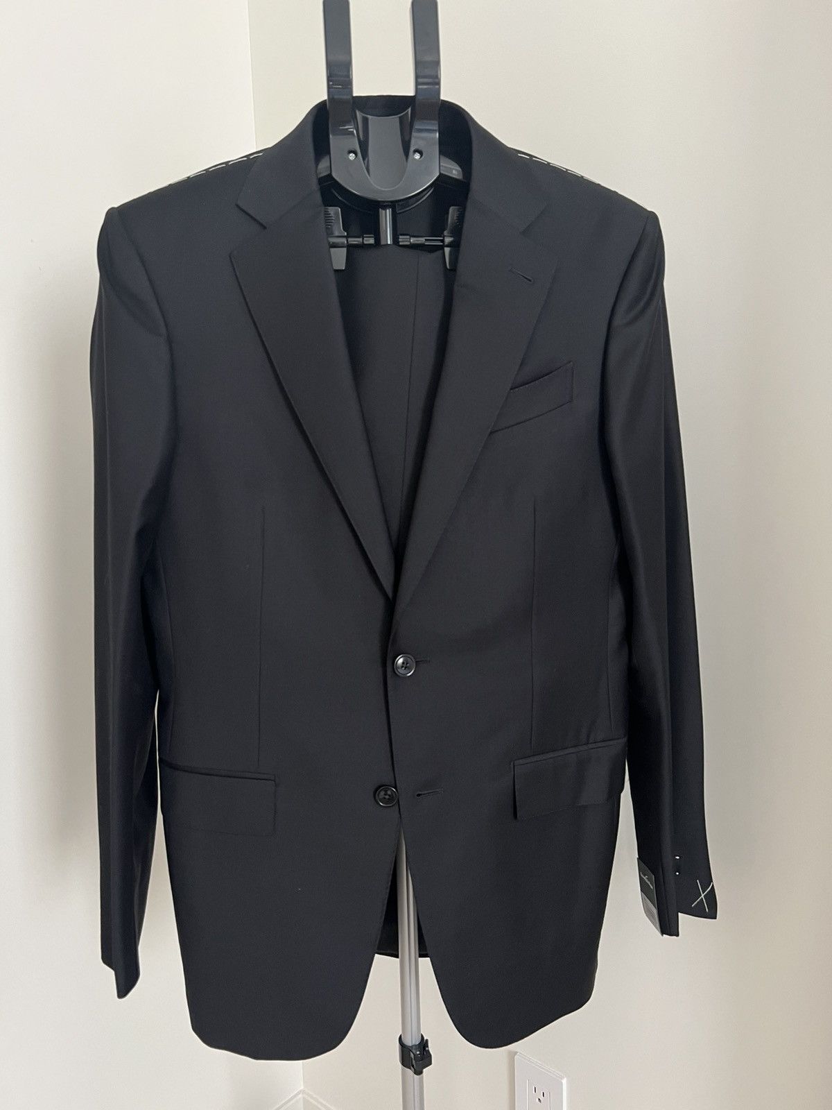 Ermenegildo Zegna Ermenegildo Zegna 38L US / 48L IT Trofeo Black Suit & Pants Size 38L - 1 Thumbnail