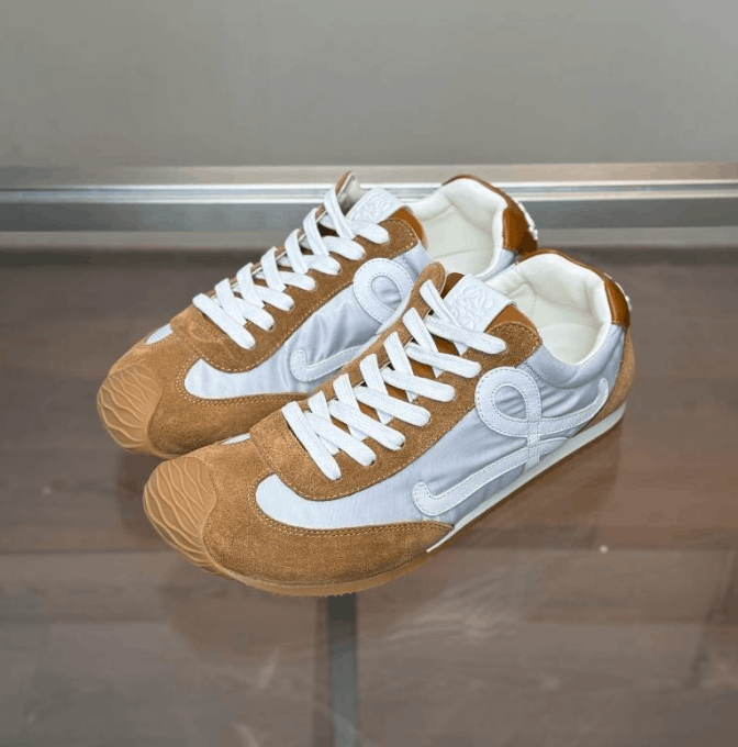 Loewe Loewe low-top sneakers Size US 6 / EU 39 - 1 Thumbnail