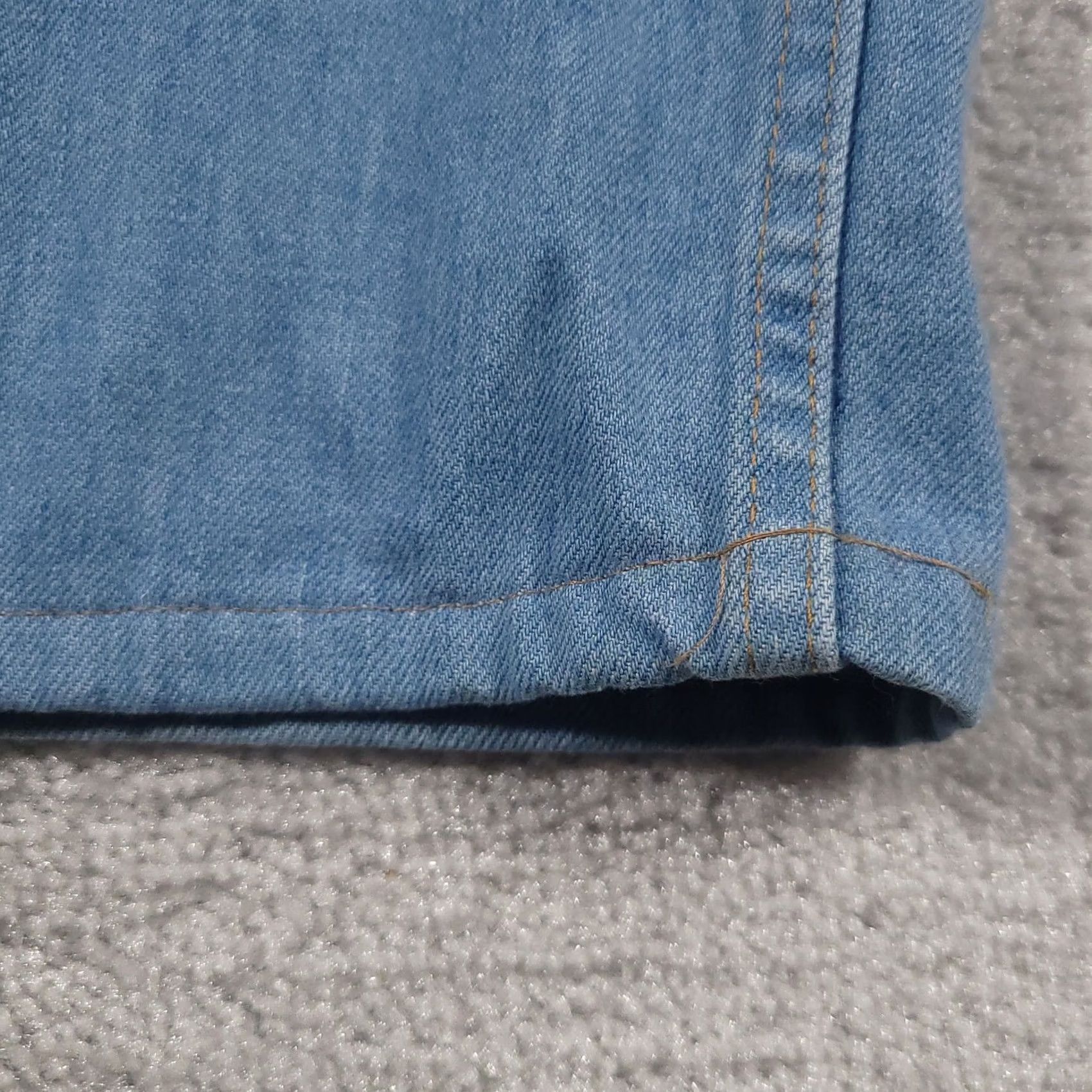 Levi's VINTAGE Levi's 22247 Jeans Mens 34x29 Blue Denim Talon Zipper Straight USA 80s Size US 34 / EU 50 - 7 Thumbnail