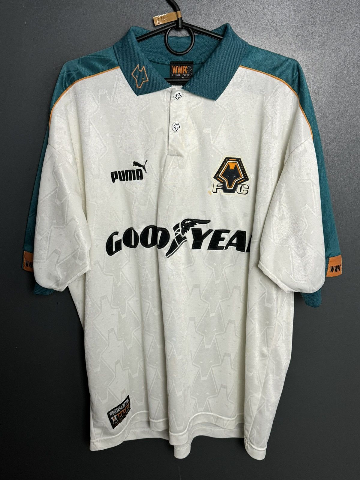 Puma Wolverhampton Wanderers 97/99 Away Football Jersey Size US L / EU 52-54 / 3 - 1 Thumbnail