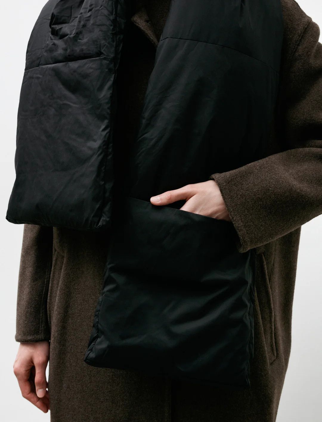 小物 VEILANCE Conduit Down Scarf 小物 VEILANCE Conduit Down Scarf Veilance Conduit Down Scarf