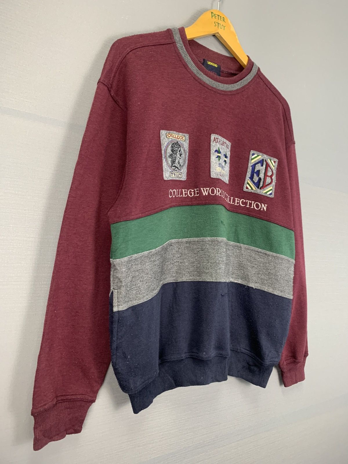 Japanese Brand × Vintage Vintage College World Collection Sweatshirt Size US M / EU 48-50 / 2 - 4 Thumbnail