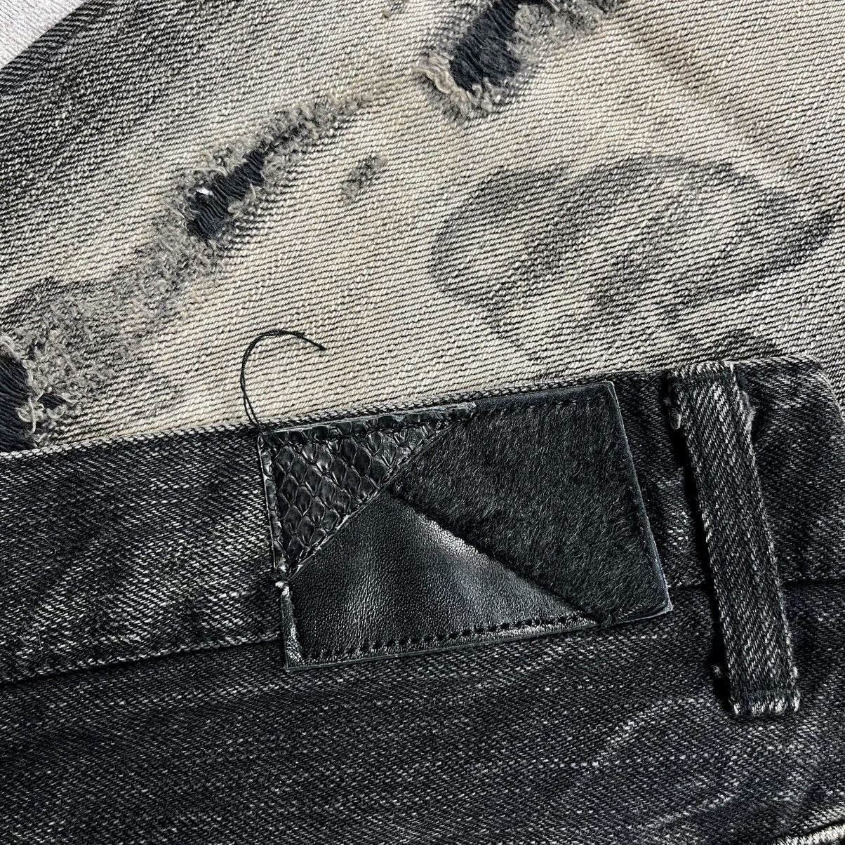 GOSTAR DE FUGA 2000s Fuga - Vkei Style Crashed Flared Denim Pants Size US 29 - 12 Thumbnail
