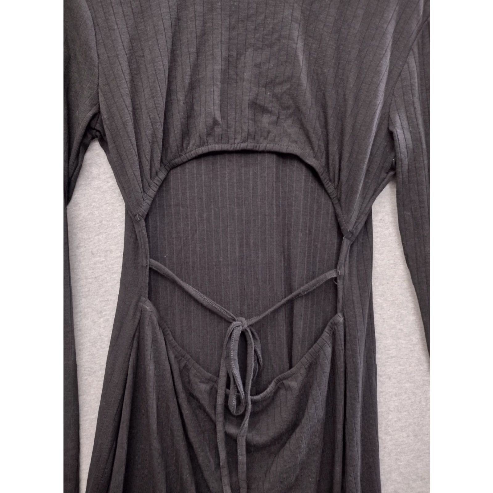 Vintage Wild Fable Dress Womens Black Long Sleeve Ribbed Midi Cut Out Back Size L Size L / US 10 / IT 46 - 3 Thumbnail