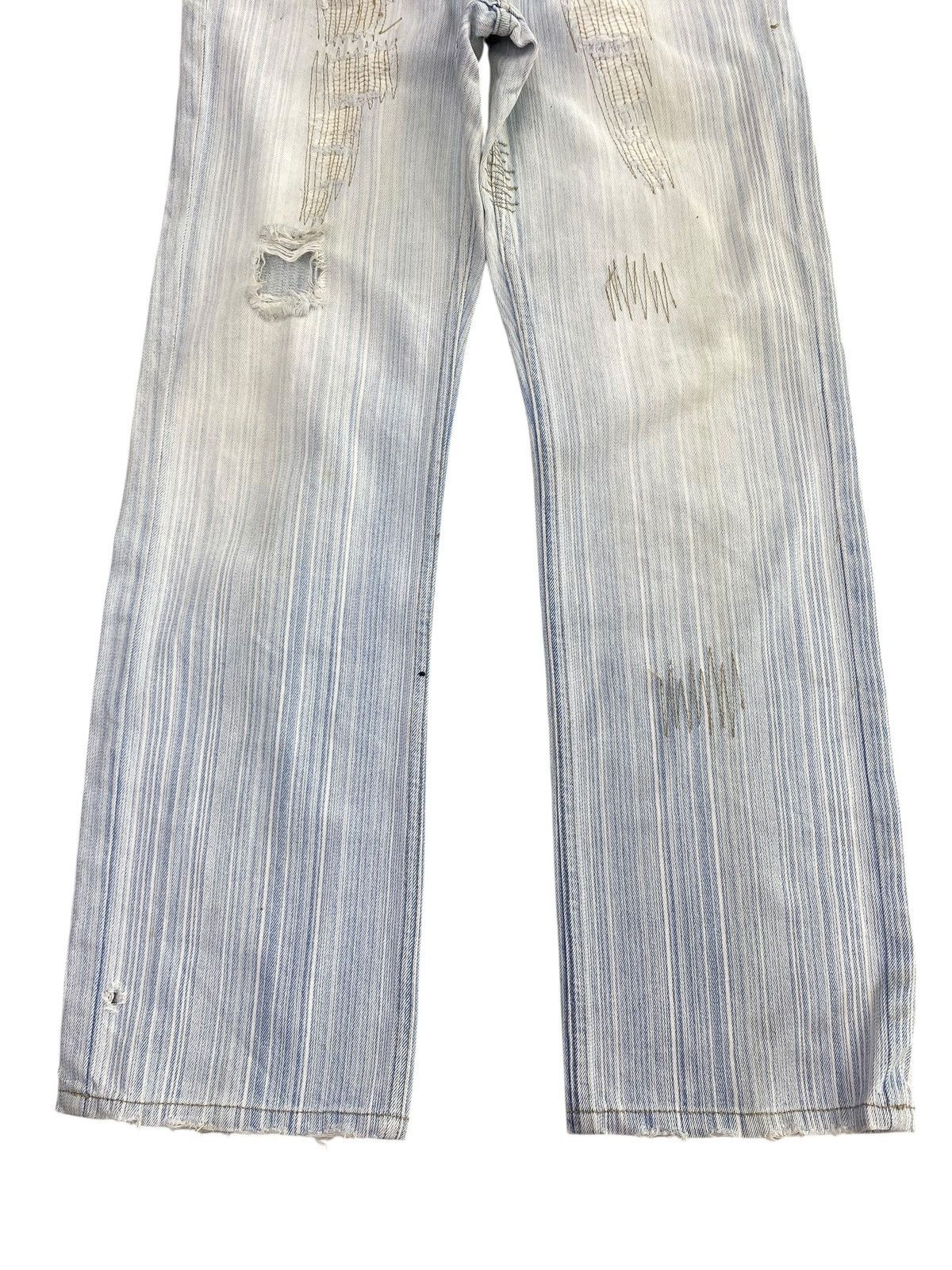 Japanese Brand Japanese Brand Striped Light Wash Style Loose Jeans Size US 31 - 9 Thumbnail