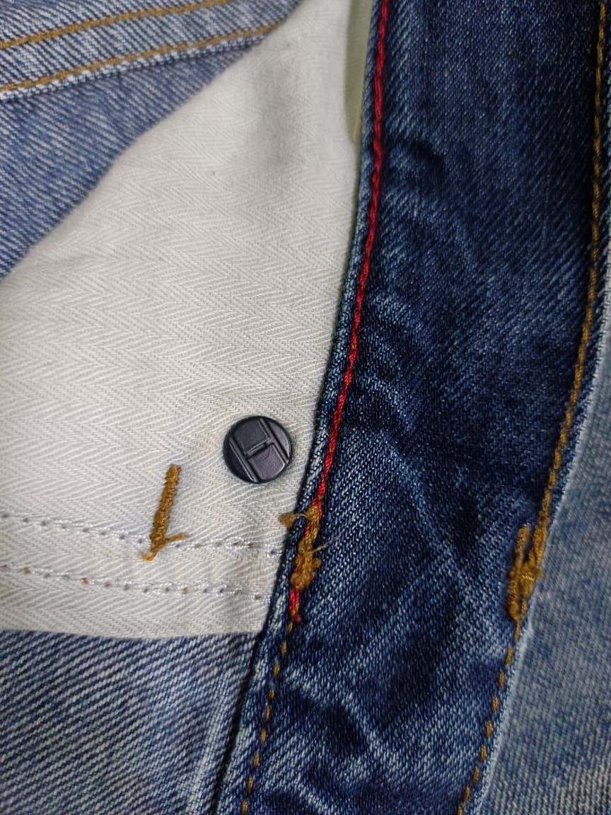 Tommy Hilfiger × Vintage Distressed Tommy Hilfiger Classic Jeans Straight Denim Pants Size US 39 - 11 Thumbnail