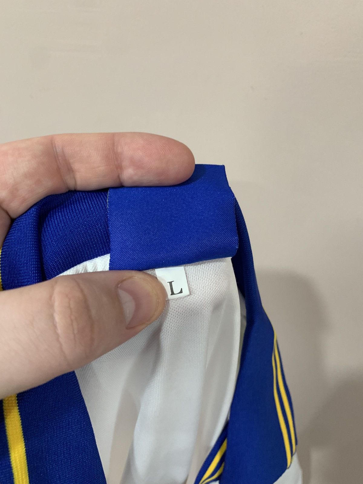 Vintage Leeds United Home Football Shirt Admiral Retro Soccer Jersey Size US L / EU 52-54 / 3 - 7 Thumbnail