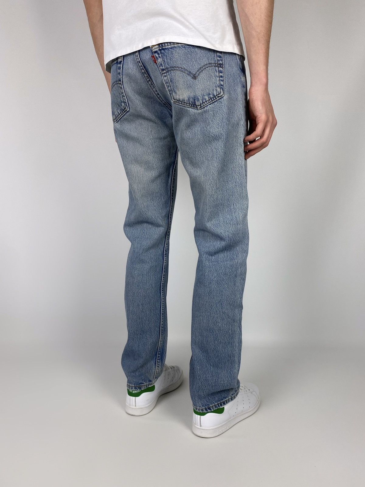 Levi's 2000’s Vintage Levi’s 501 Light Blue Washed Denim Pants Size US 32 / EU 48 - 2 Thumbnail