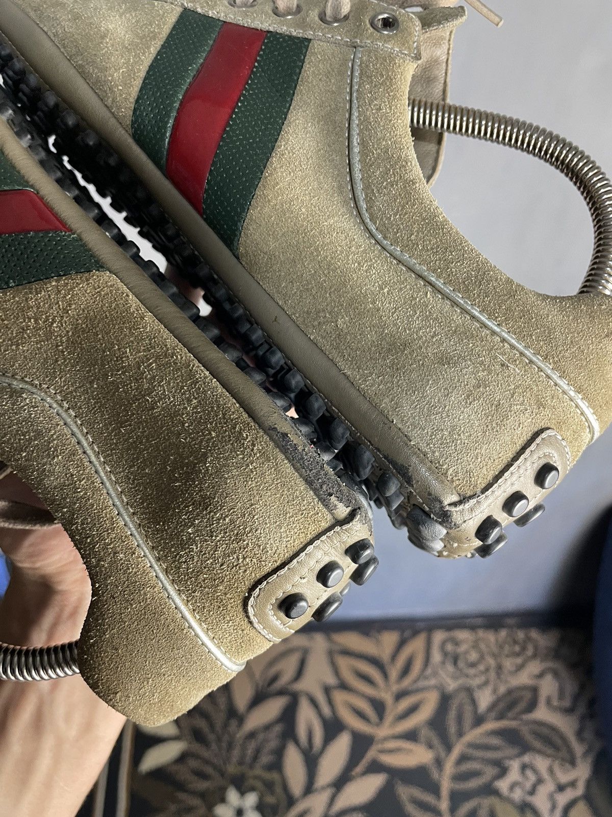 Gucci Gucci beige Sneaker GG US7 Size US 7 / EU 40 - 7 Thumbnail