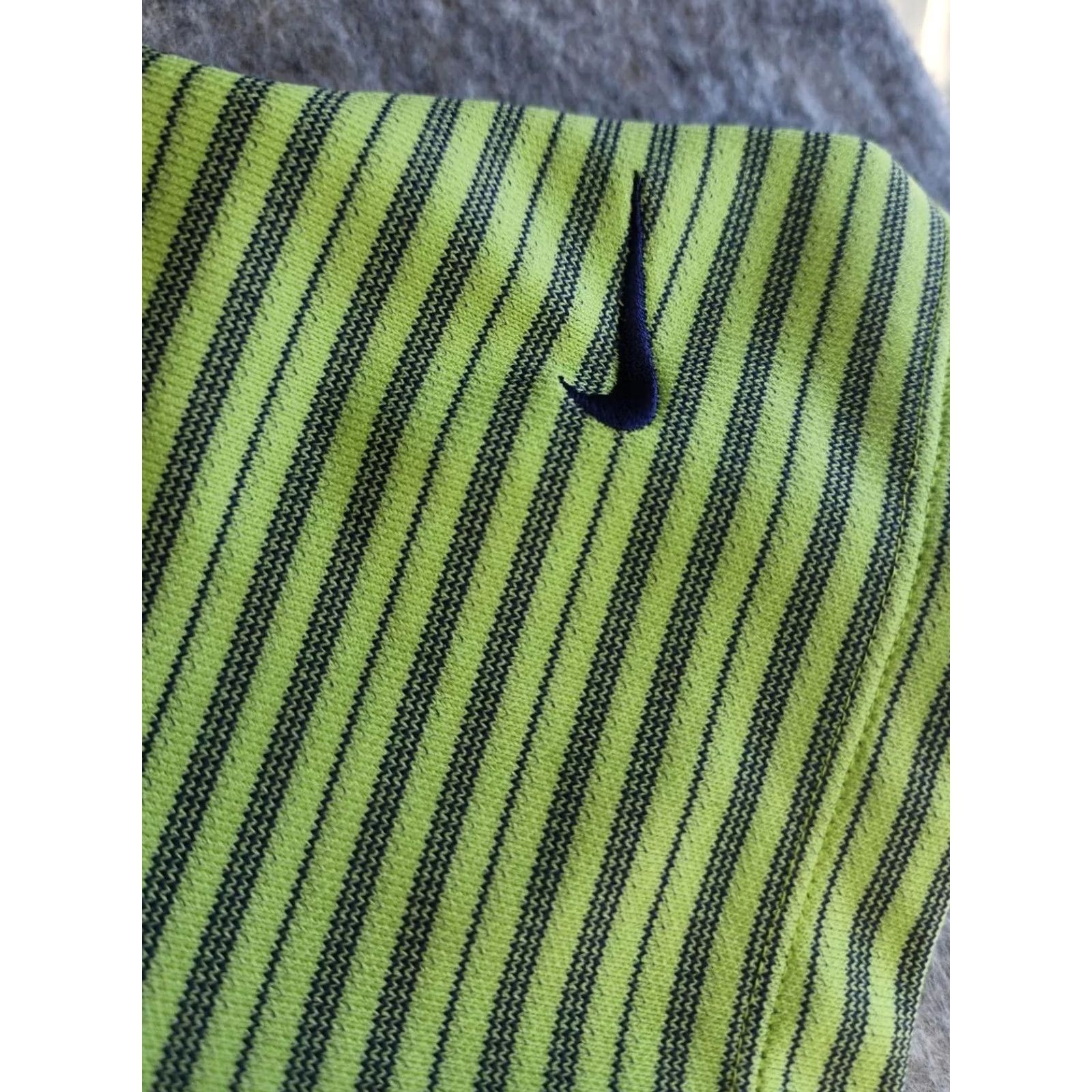 Nike Nike Golf Polo Shirt Mens L Dri-Fit UV Lime Green Striped Short Sleeve Collared Polyester Polo Shirt Size L Green Size US L / EU 52-54 / 3 - 7 Thumbnail