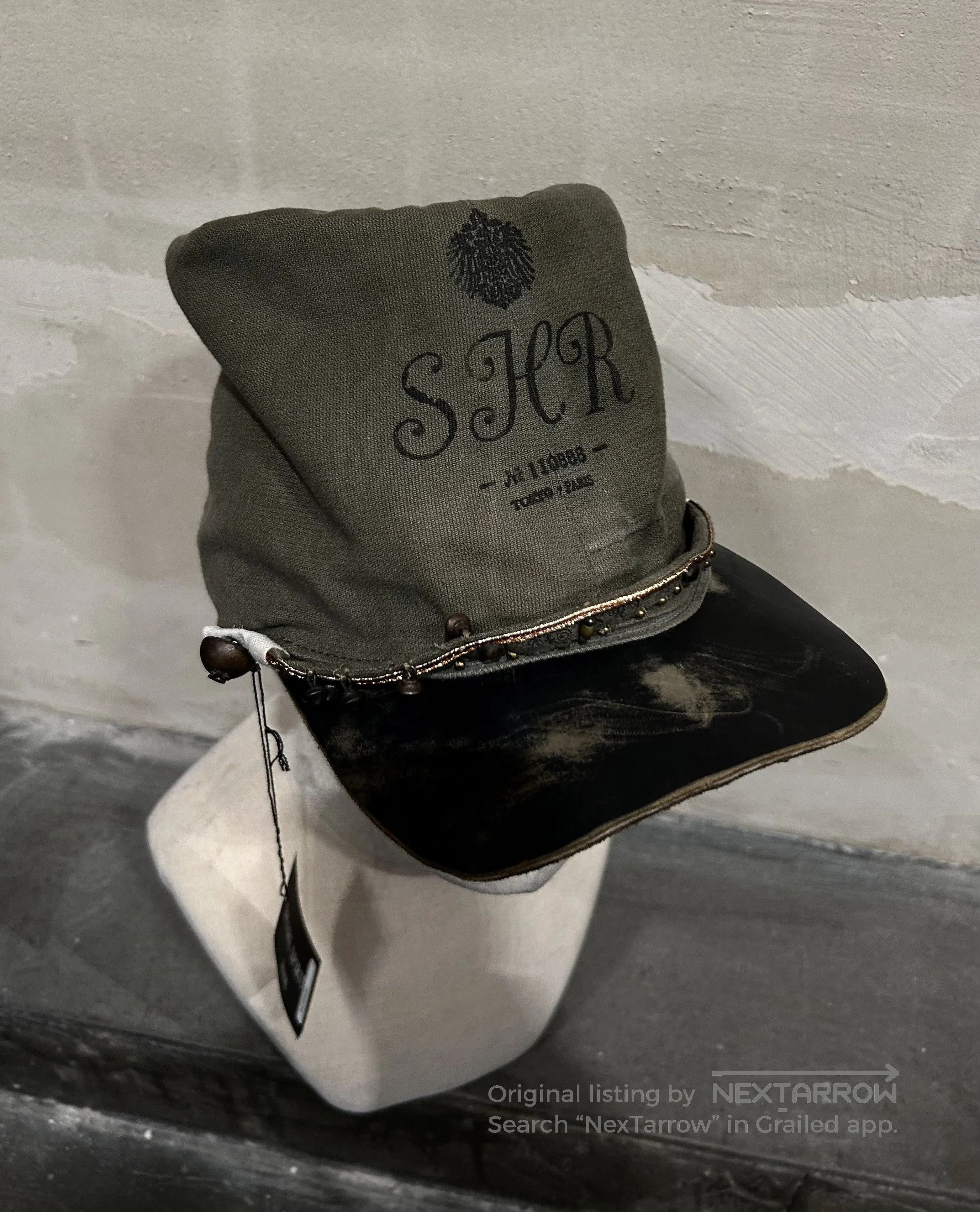 Share Spirit Homme SHARE SPIRIT Beaded Leather Military Cap. Size ONE SIZE - 2 Thumbnail