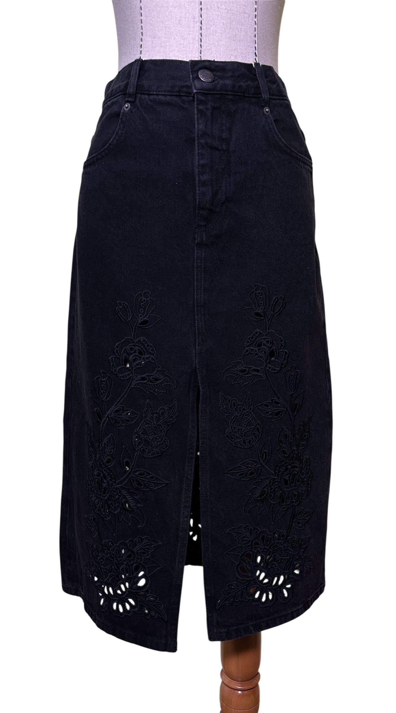 Farm Rio Black denim skirt Size 28" / US 6 / IT 42 - 1 Thumbnail