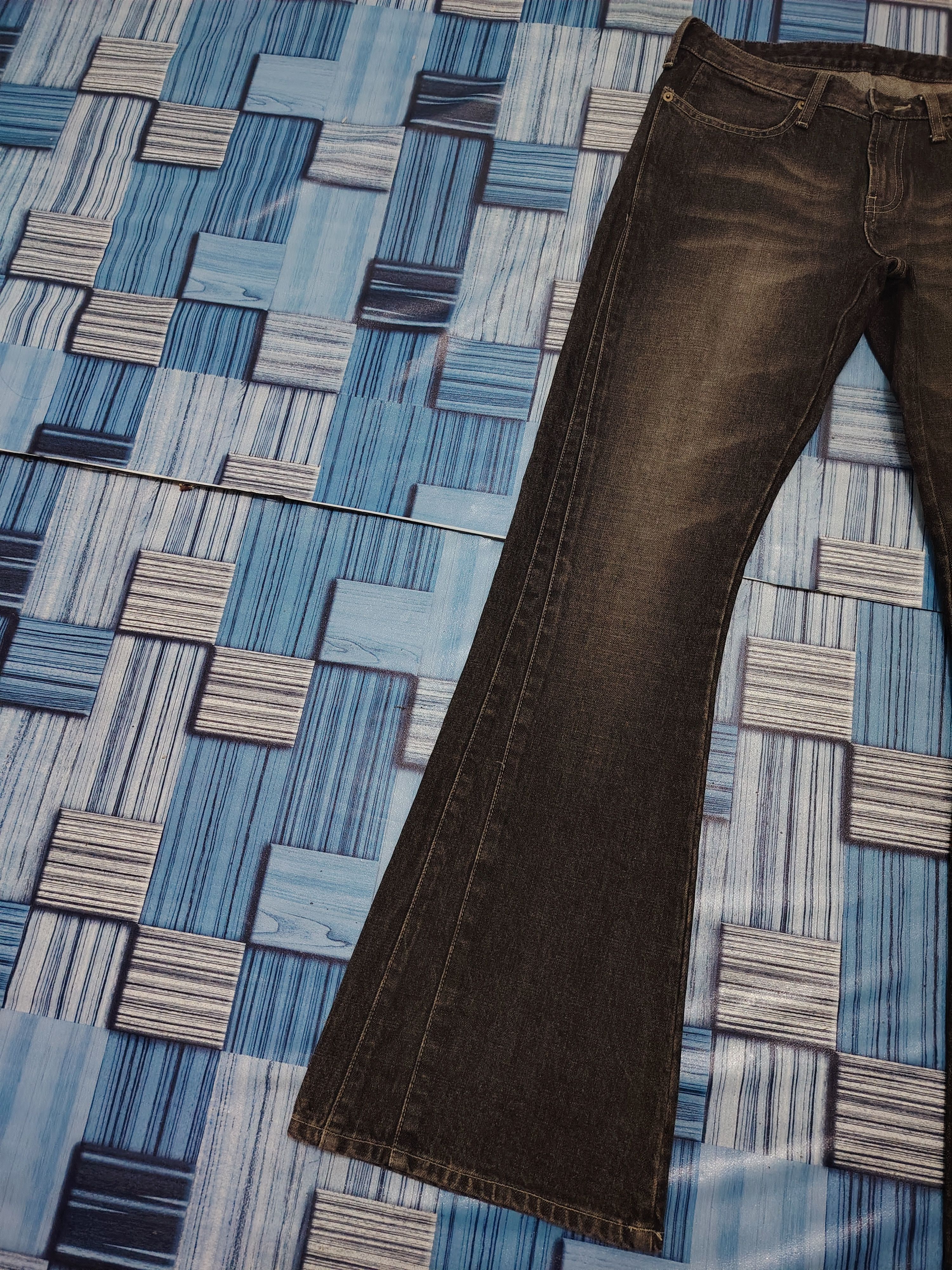Undercover × Uniqlo Japanese Uniqlo Flare Jeans Distressed Jeans Bootcut Size US 30 / EU 46 - 6 Thumbnail